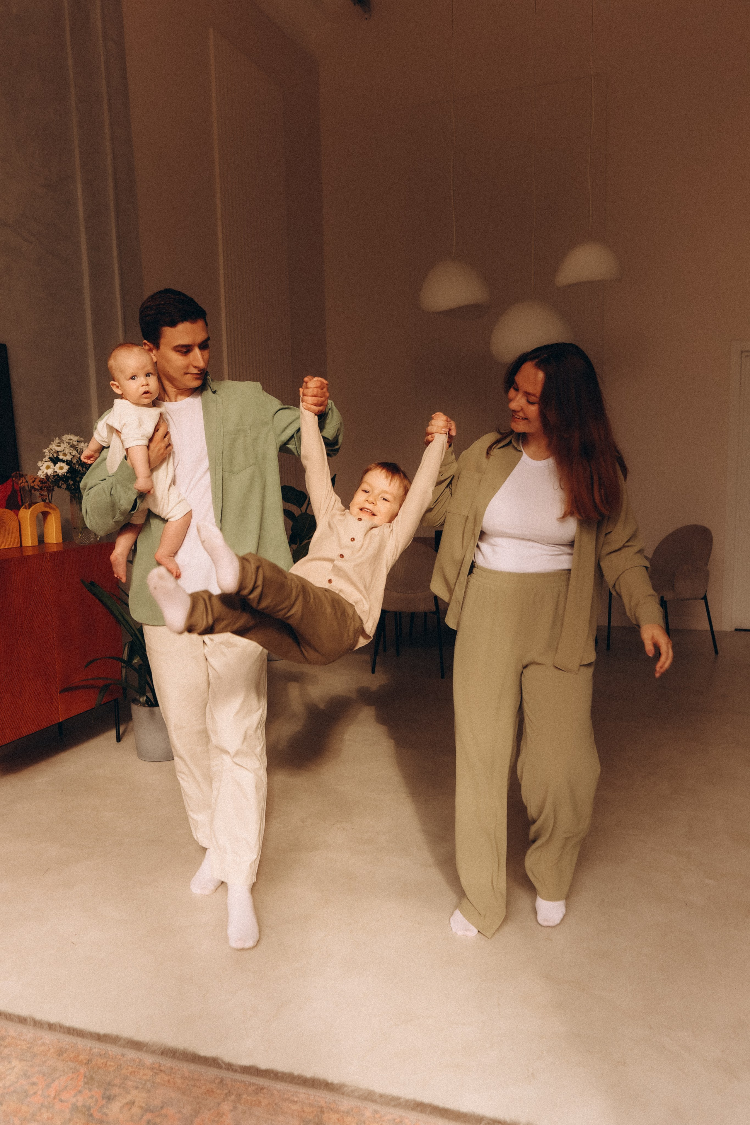 Александр, Ксения, Тимофей, Мирон