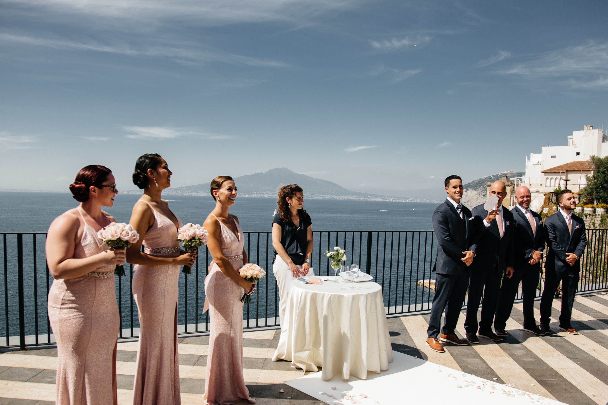 Свадьба в Италии, в романтическом городе Сорренто. Photographer and videographer for wedding in Italy: Rome, Milan, Venic