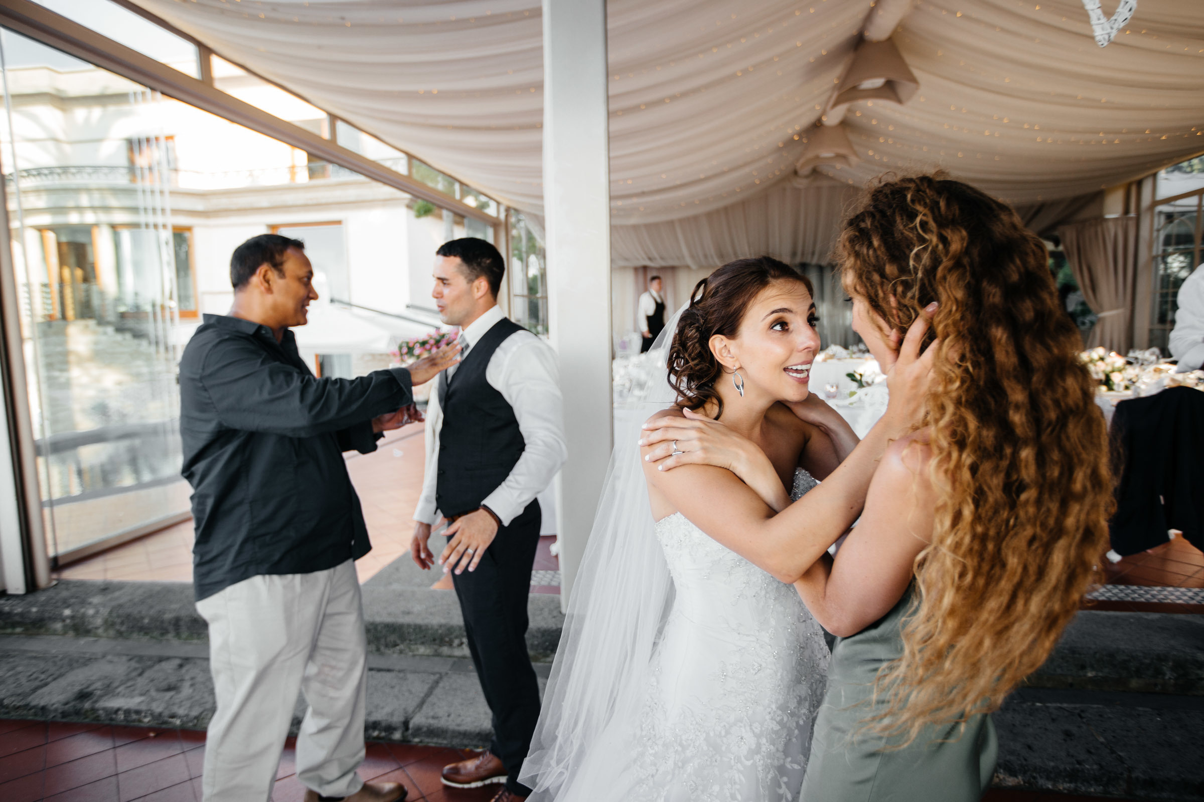 Свадьба в Италии, в романтическом городе Сорренто. Photographer and videographer for wedding in Italy: Rome, Milan, Venic