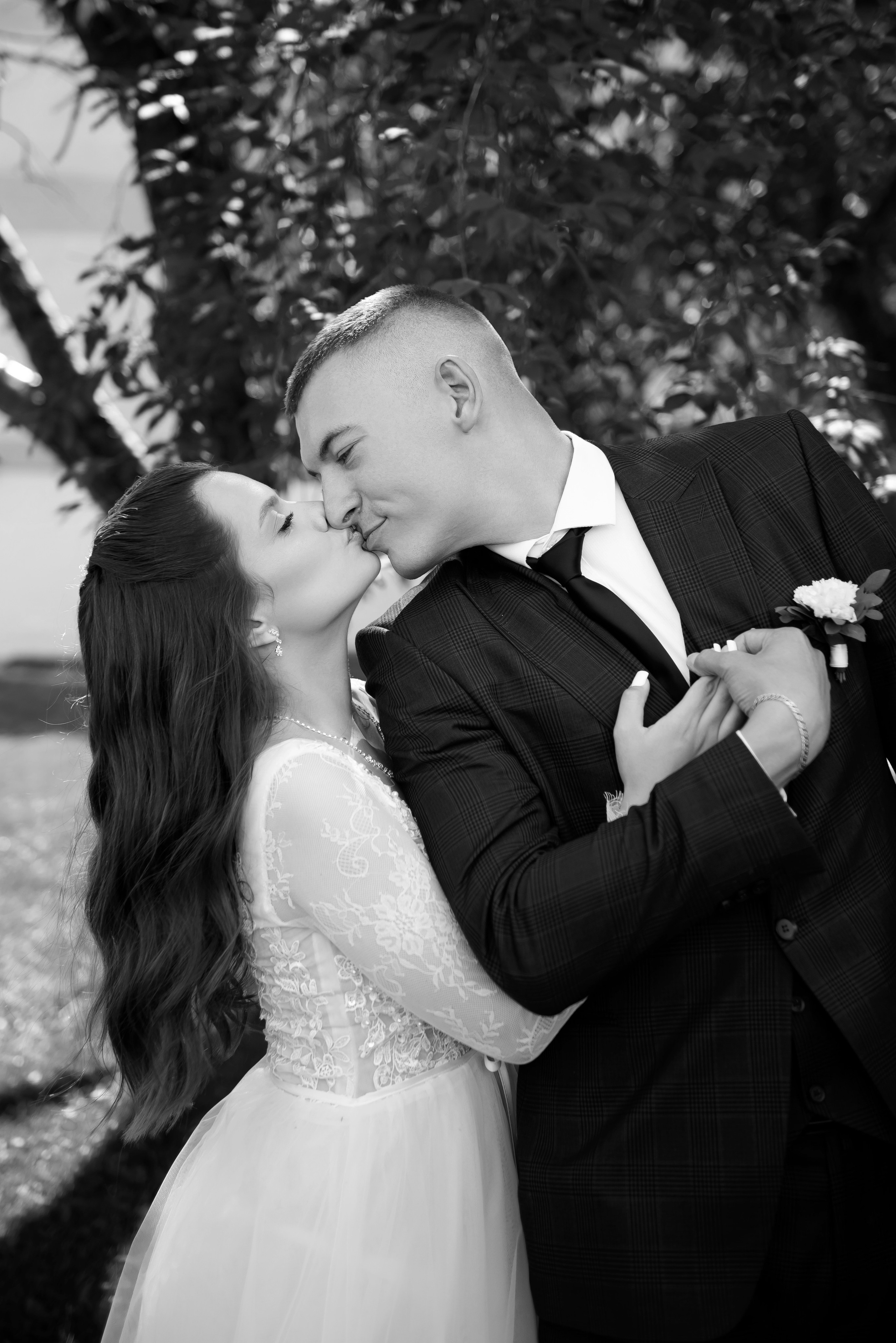 Свадебная фотосессия возле КУЗГТУ в г. Кемерово