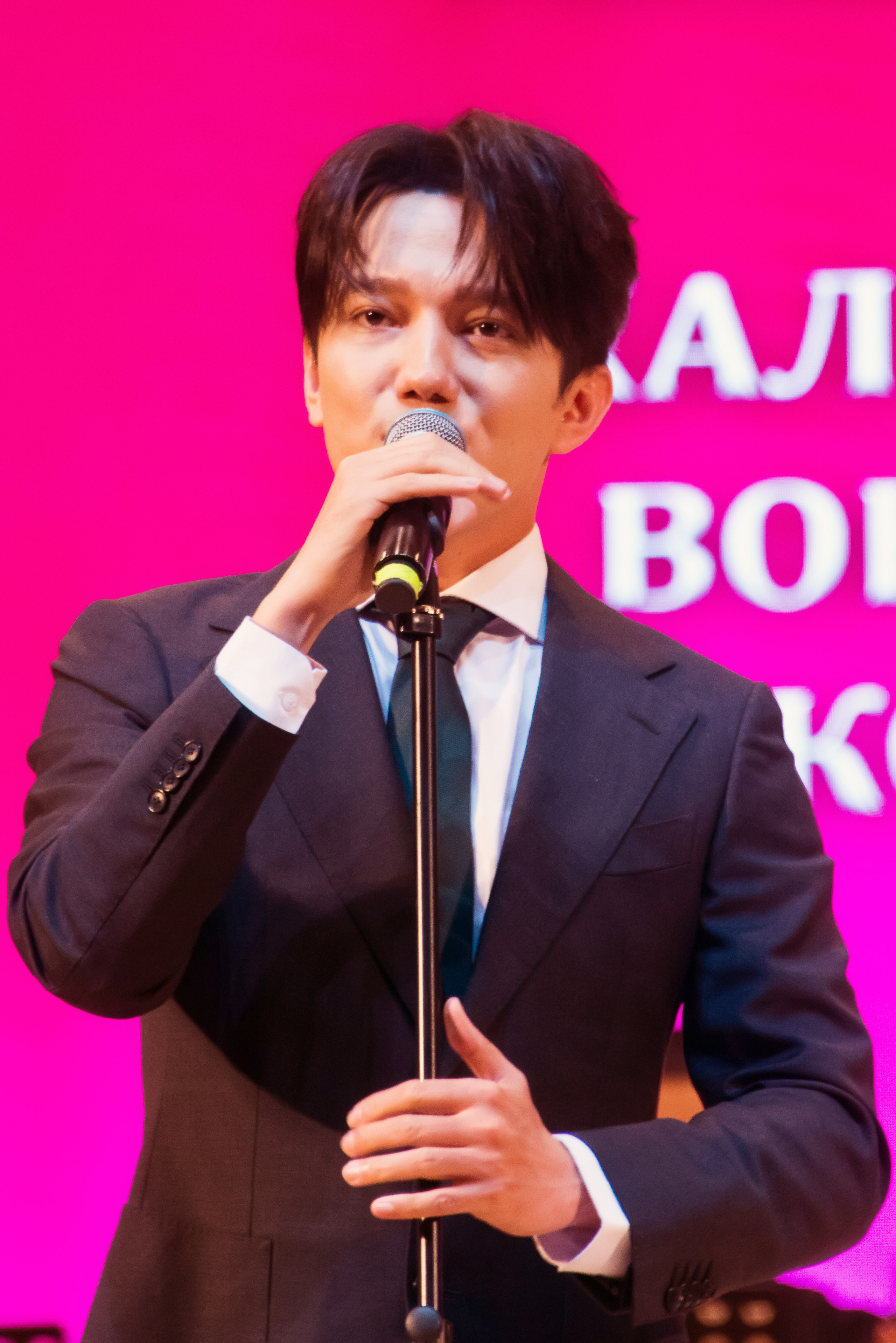 Конкурс вокалистов Бибигуль Тулегеновой (25.09.2025.). Фотосъёмка. Фотограф Сергей Авдеев-семейный и детский фотограф в Алматы