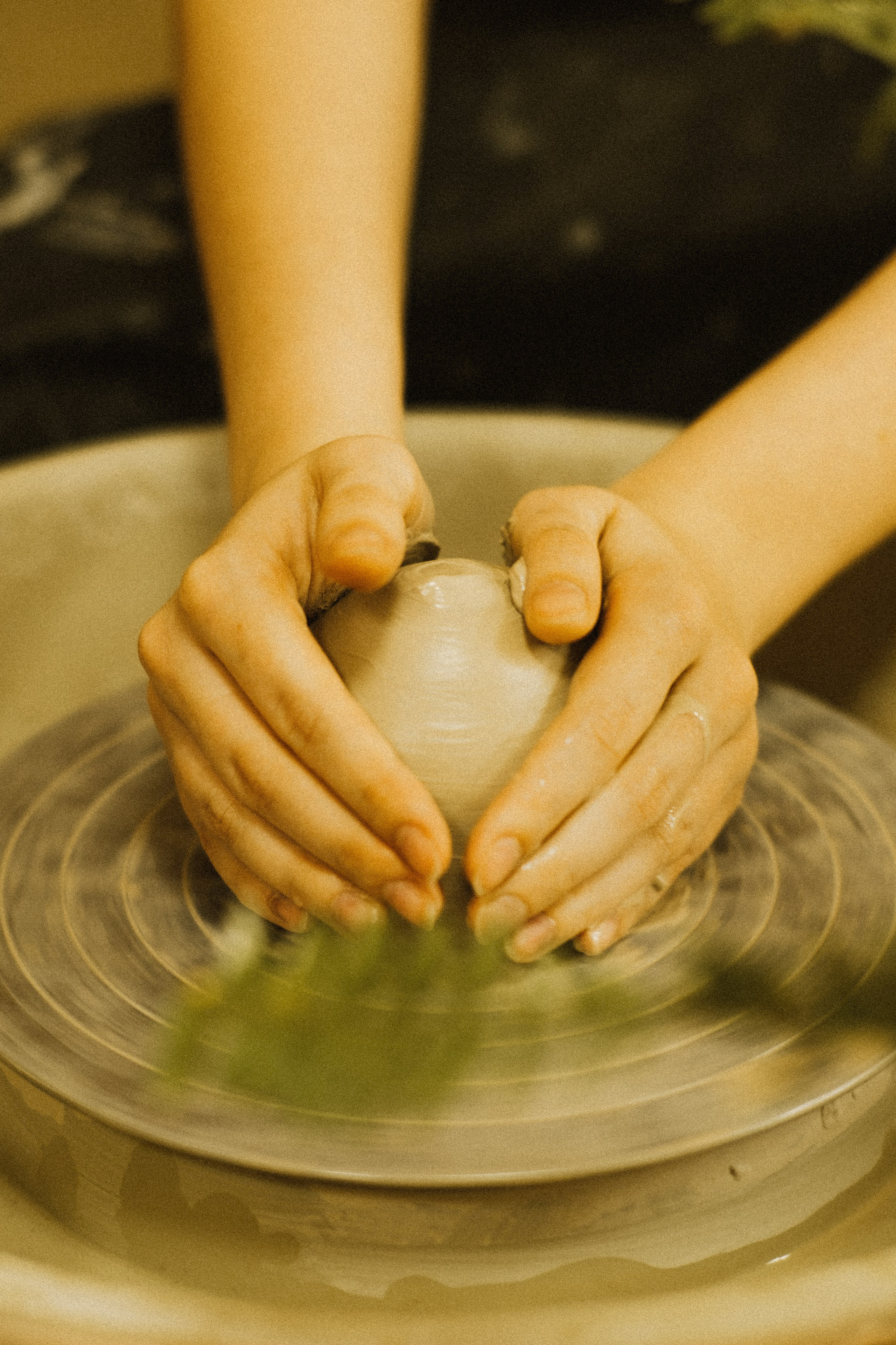 Контент для студии керамики «Flowers & Chill». Коммерческий и Портретный Фотограф Симферополь Крым Максим Махо