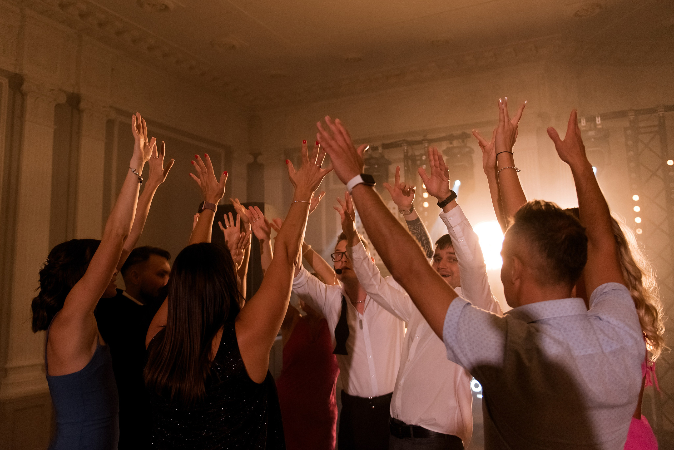Сваденая фотосъемка в особняке Путилова СПб. Свадебный и семейный фотограф в Санкт-Петербурге Татьяна Пастухова