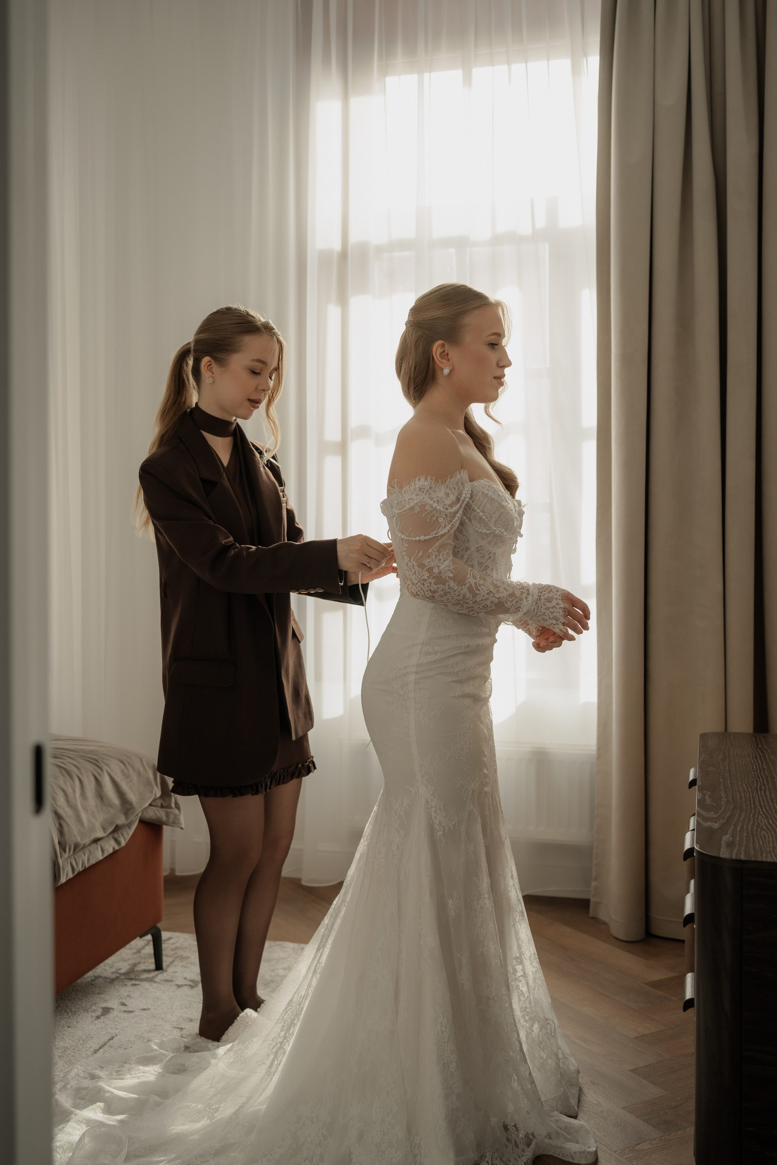 Свадебная фотосессия в отеле, апартаментах | Архангельск | Елизавета Стрекаловская. Свадебный и портретный фотограф в Архангельске Елизавета Стрекаловская