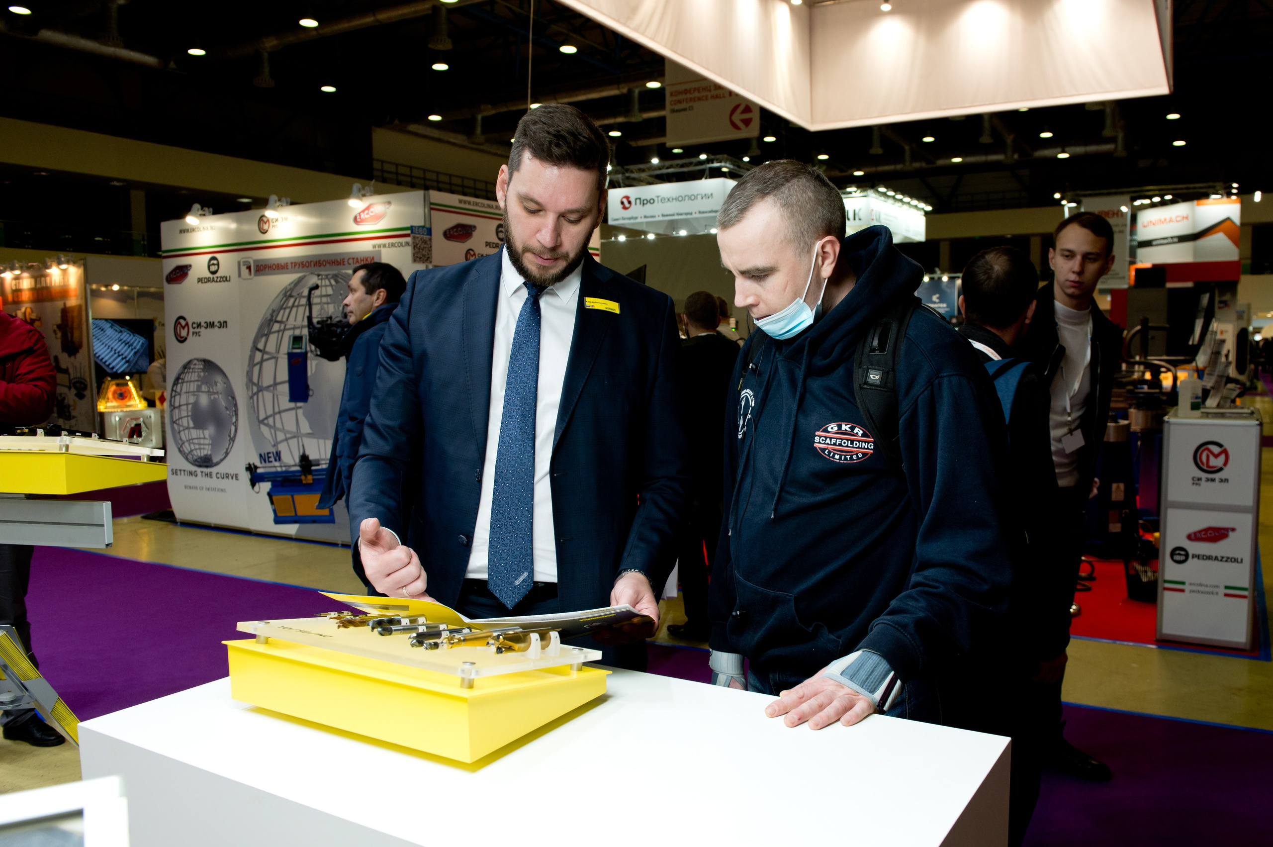 Обзор стенда HORN в рамках выставки «Металлообработка». Репортажный фотограф и видеограф Слава Думчев. Тимбилдинги, отчетники, корпоративы