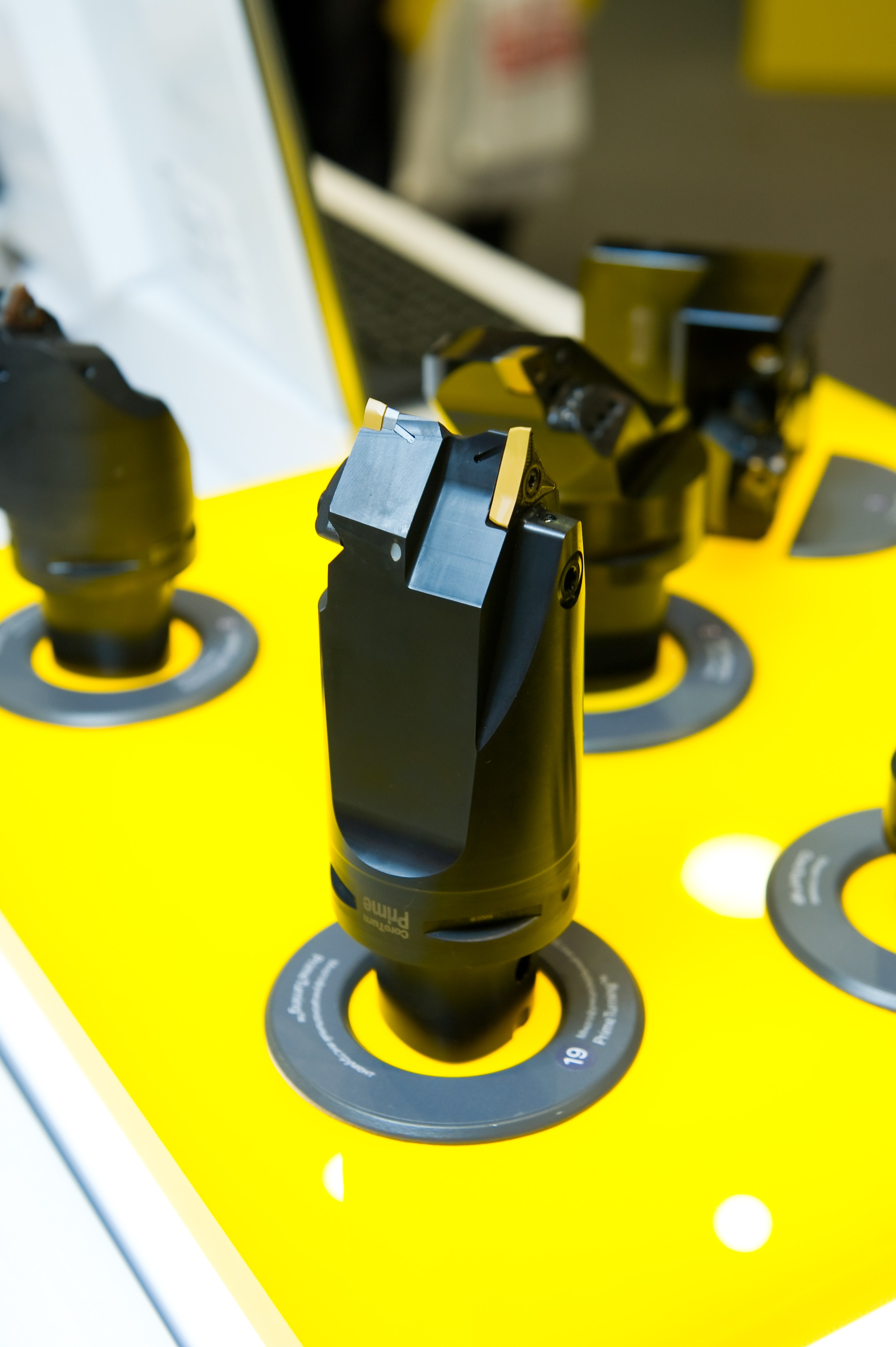 Работа Sandvik на выставке «Металлообработка». Репортажный фотограф и видеограф Слава Думчев. Тимбилдинги, отчетники, корпоративы