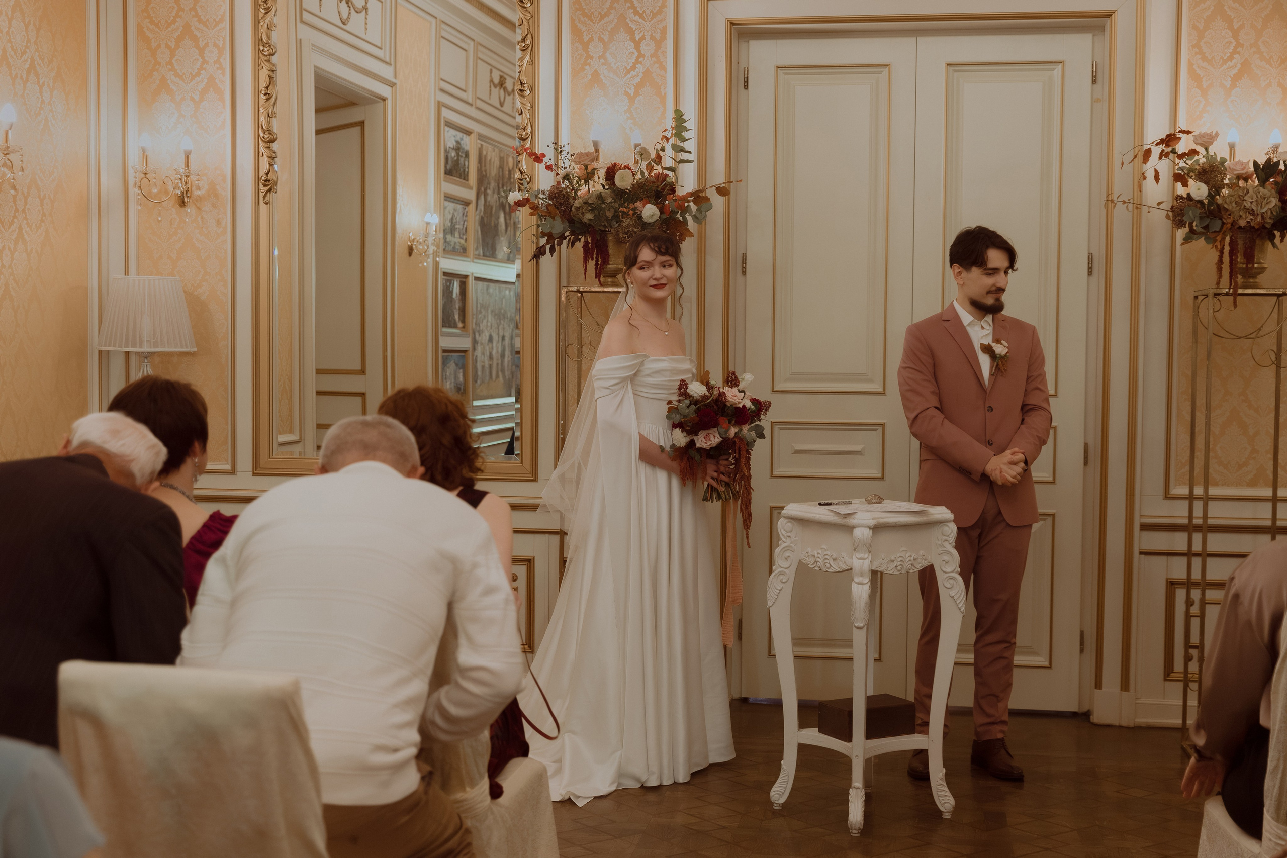 Welcome back to your own dinner party. Фотограф Лия Козловская Минск