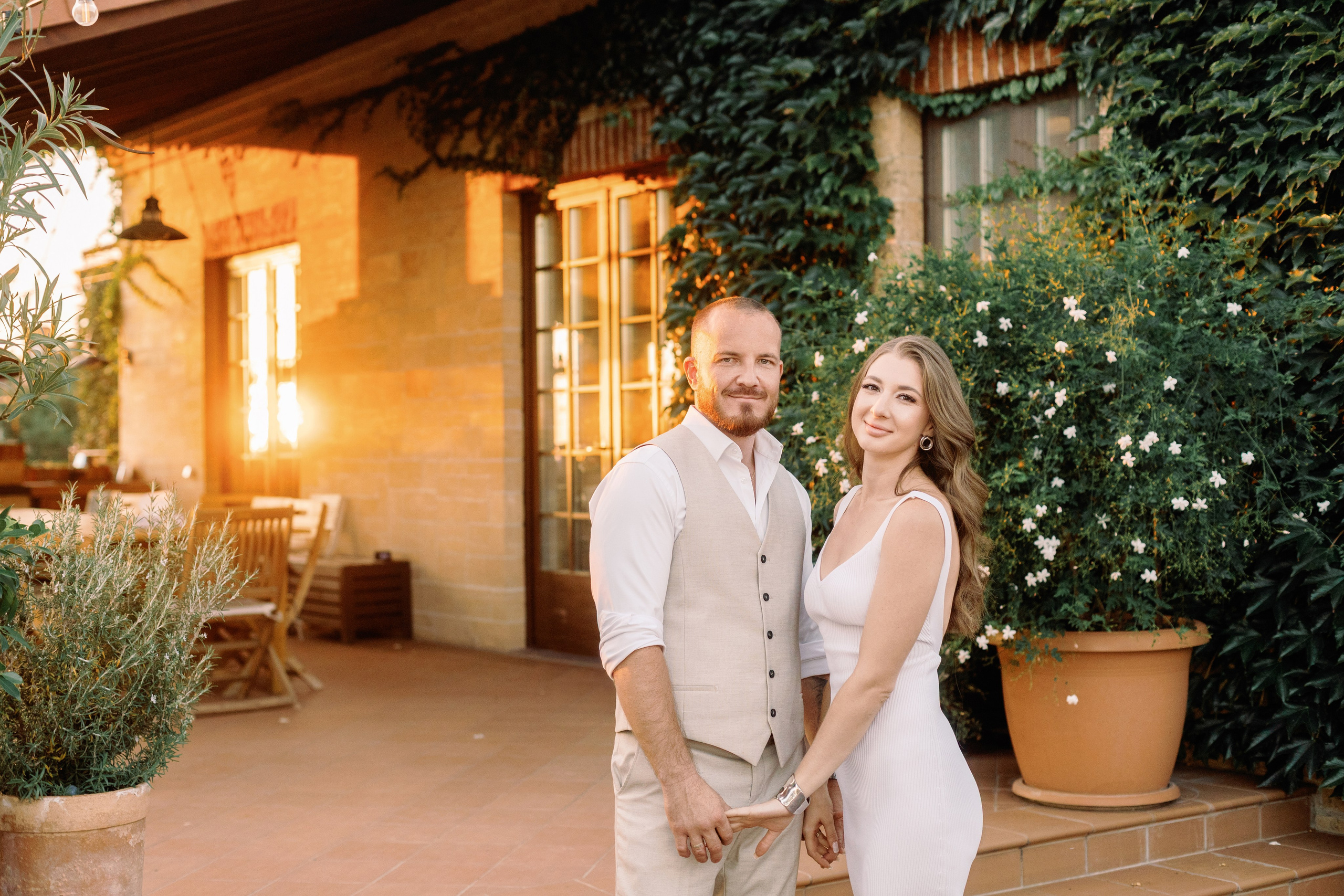 Фотосессия с кабриолетом в городе Ростове для Сергея и Августины