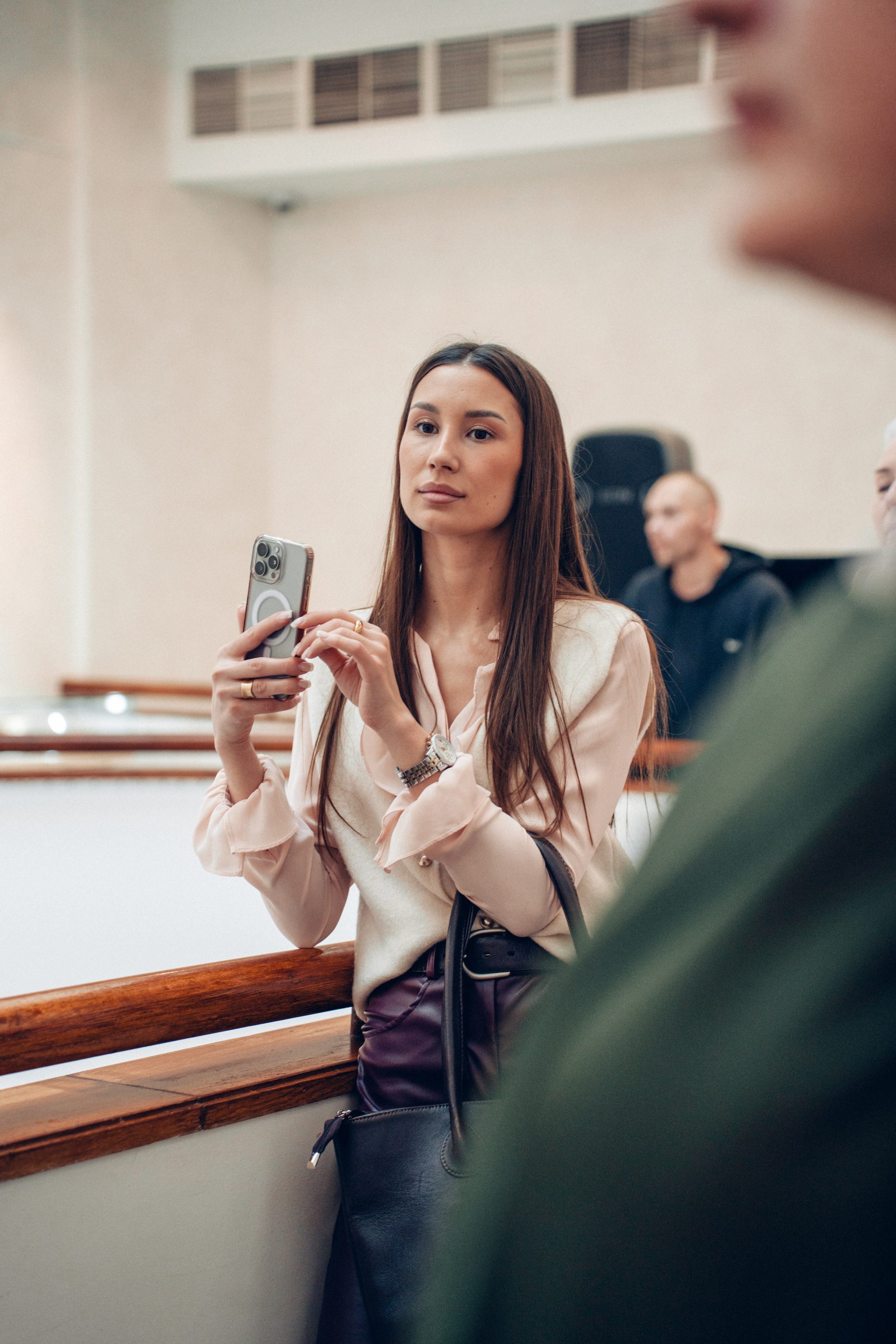 Открытие выставочного проекта «Я + Искусство = ЮГРА». Лайфстайл фотограф в Ханты-Мансийске Мария Шишкина