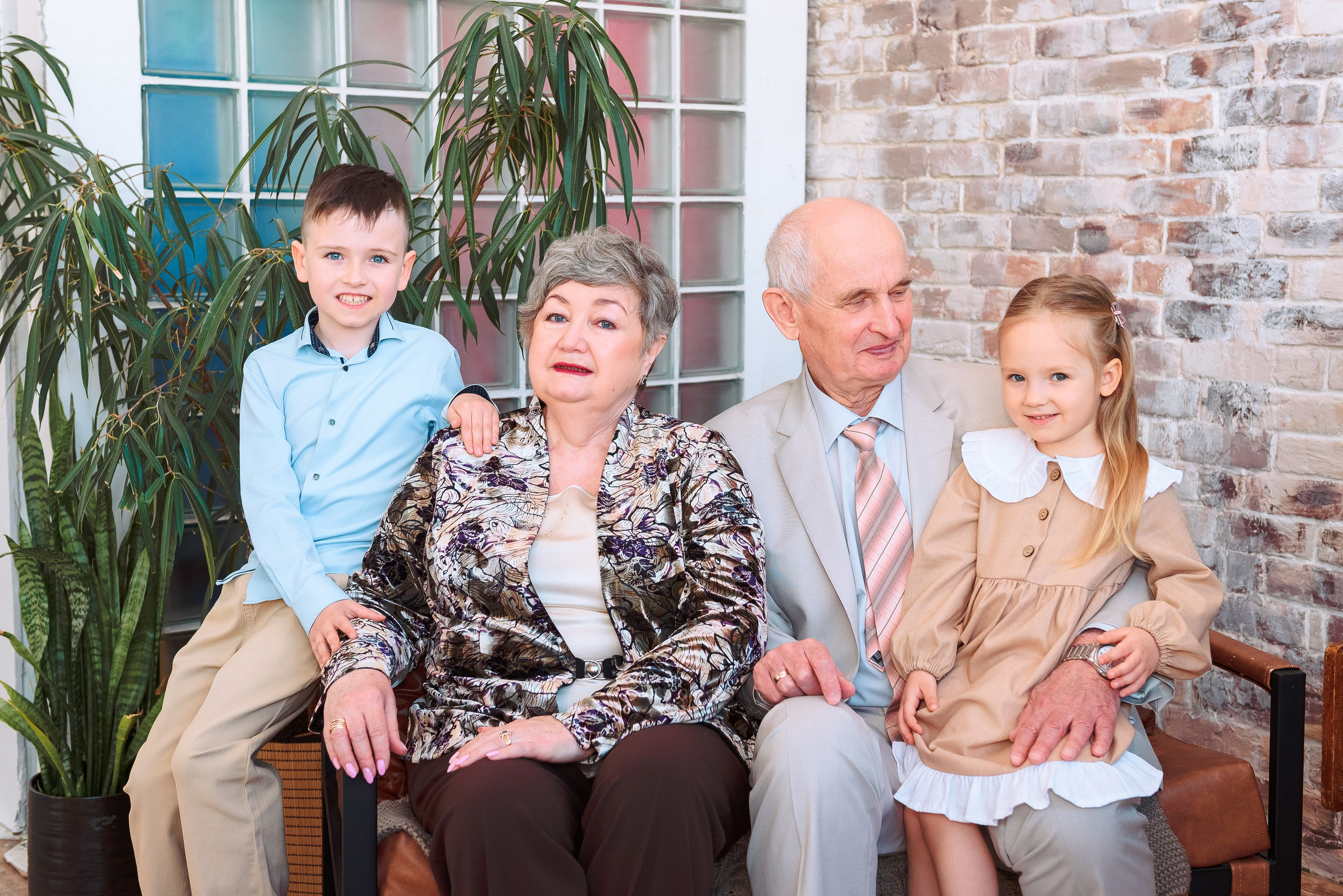 Семейная фотосессия в DreamStudio. Свадебный и семейный фотограф в Москве Юлия Винник