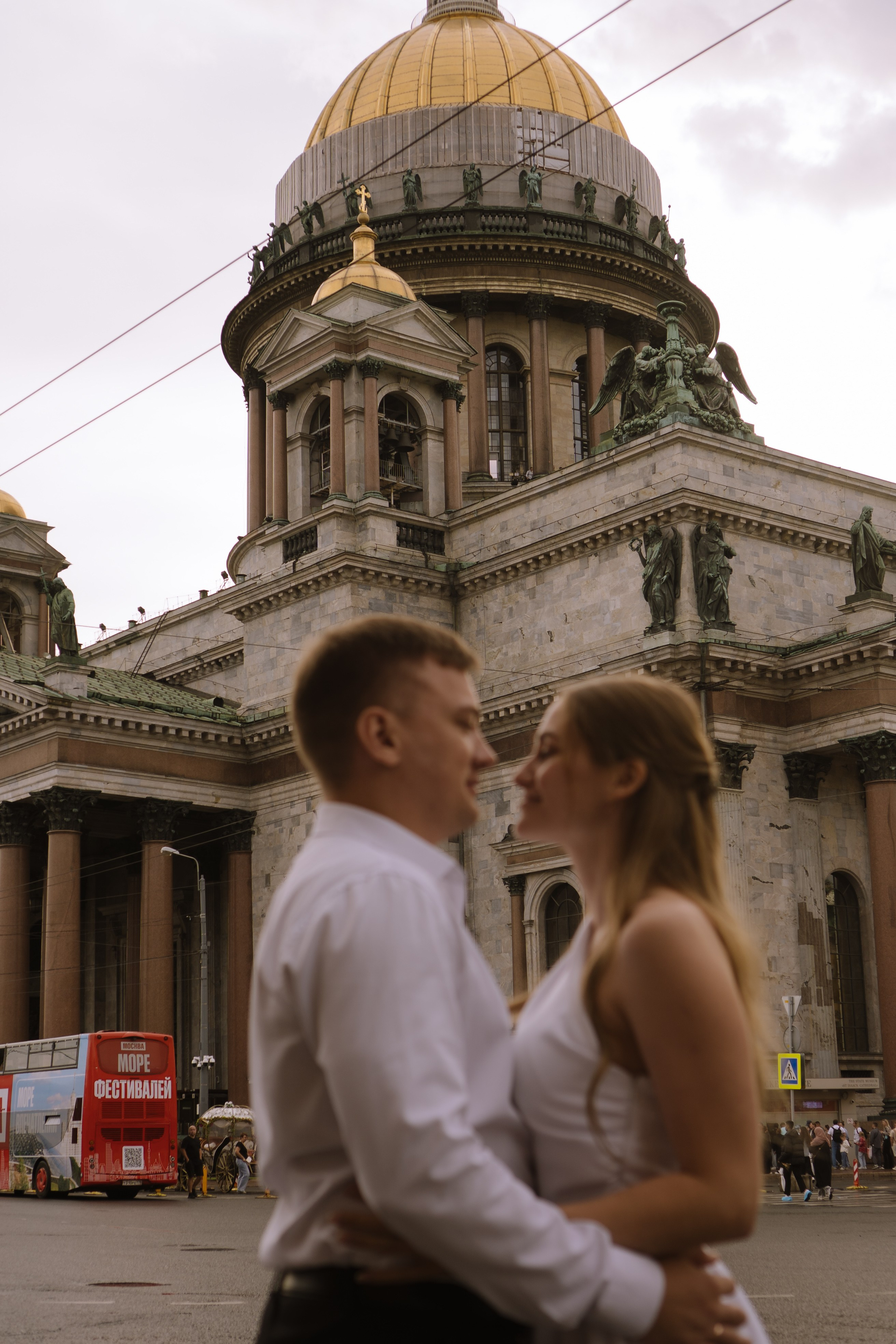 СВАДЕБНАЯ СЬЕМКА С ИСАКИЕВСКИМ СОБОРОМ, АСТОРИЯ И ЗАКОНОДАТЕЛЬНОЕ СОБРАНИЕ. Профессиональный фотограф, Санкт-Петербург — Виктория Богомолова
