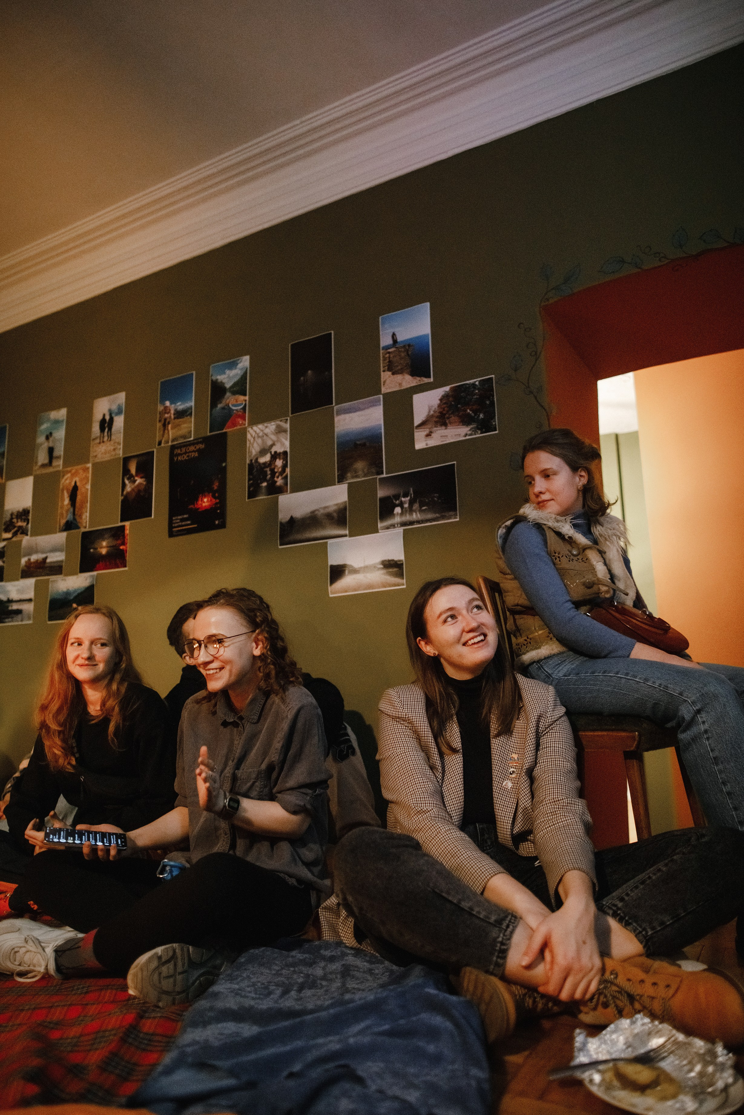 11.11.2022 // Совместно с ЕДЕМ.ДАЛЬШЕ. Фотовыставки serebro.gallery, в которых автором можешь стать ты! | Москва