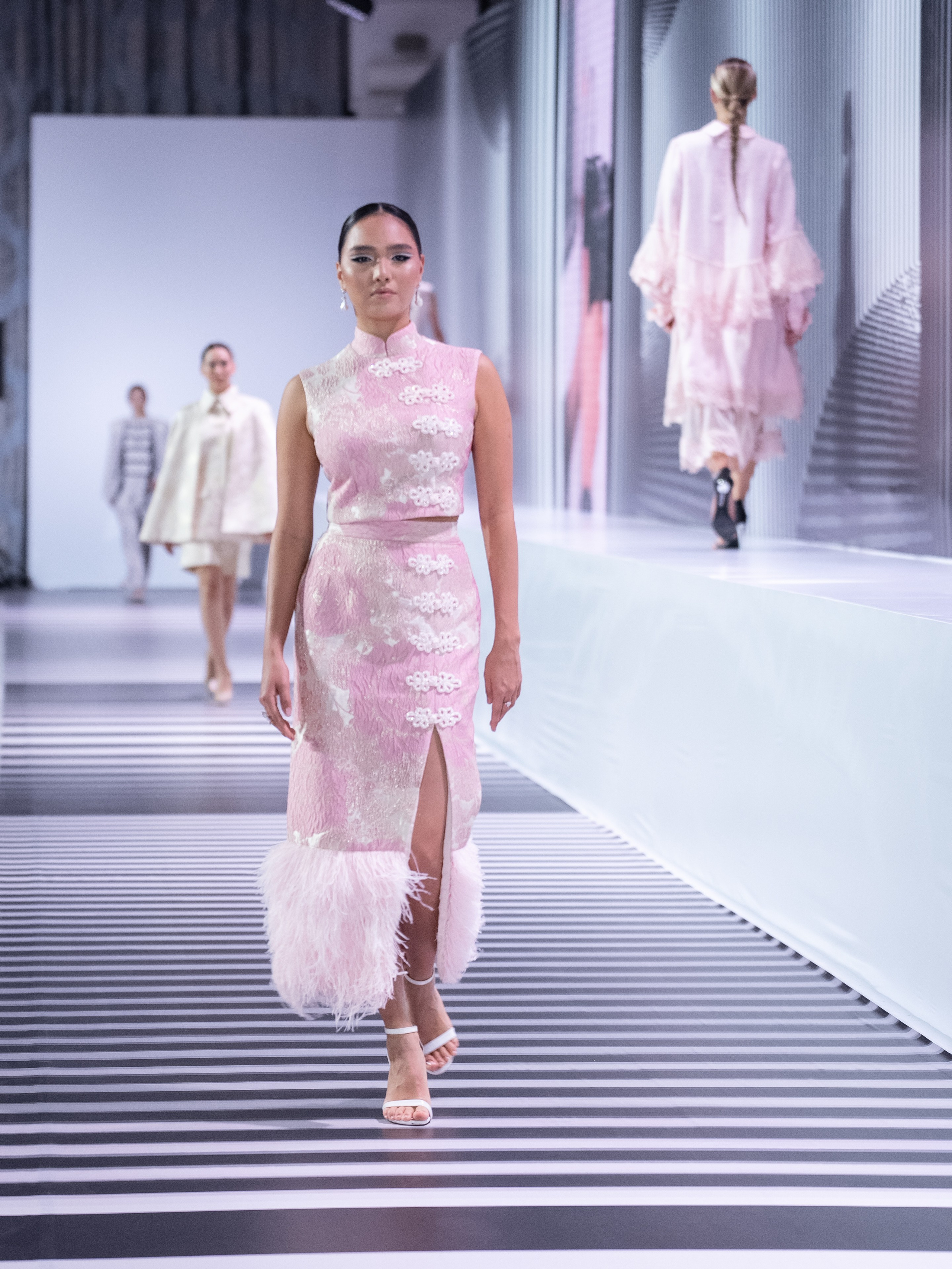 Arunaz. Сайт Алматинского НЮ АРТ, будуар и фэшн фотографа Дениса Карпенко