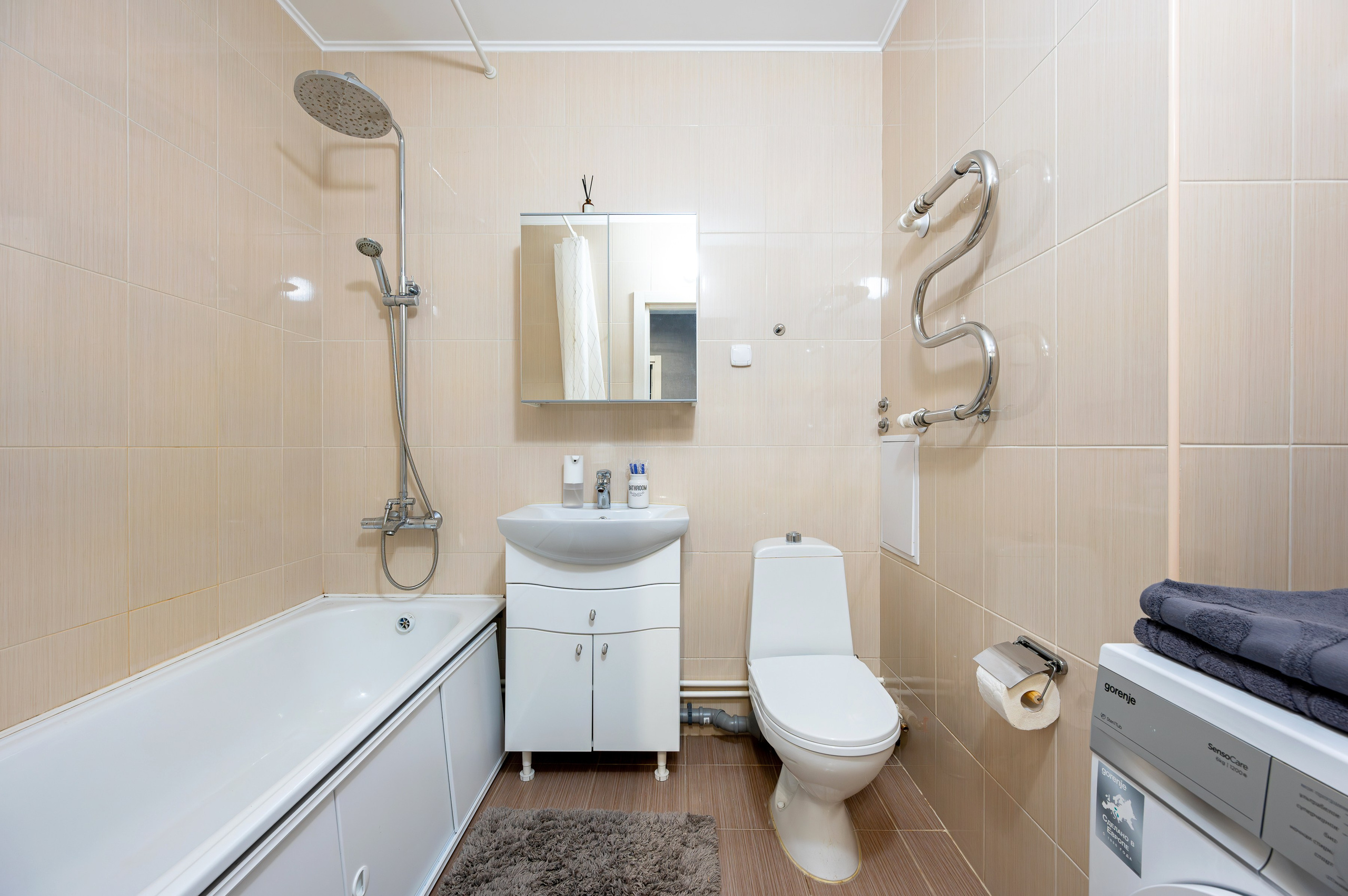 Квартира под суточную аренду на ул. Тамбасова. Интерьерный фотограф. Фото- видеосъемка недвижимости Санкт-Петербург