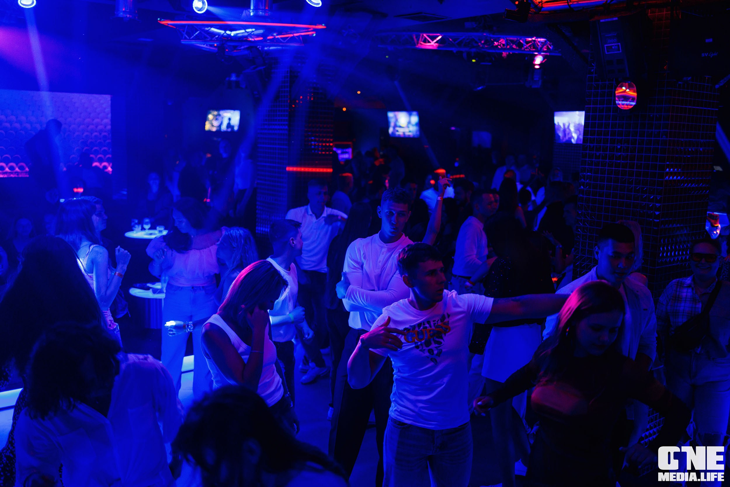 Фоторепортаж из РК Планета. One Media Life: фоторепортажи, фотоотчеты с мероприятий и заведений