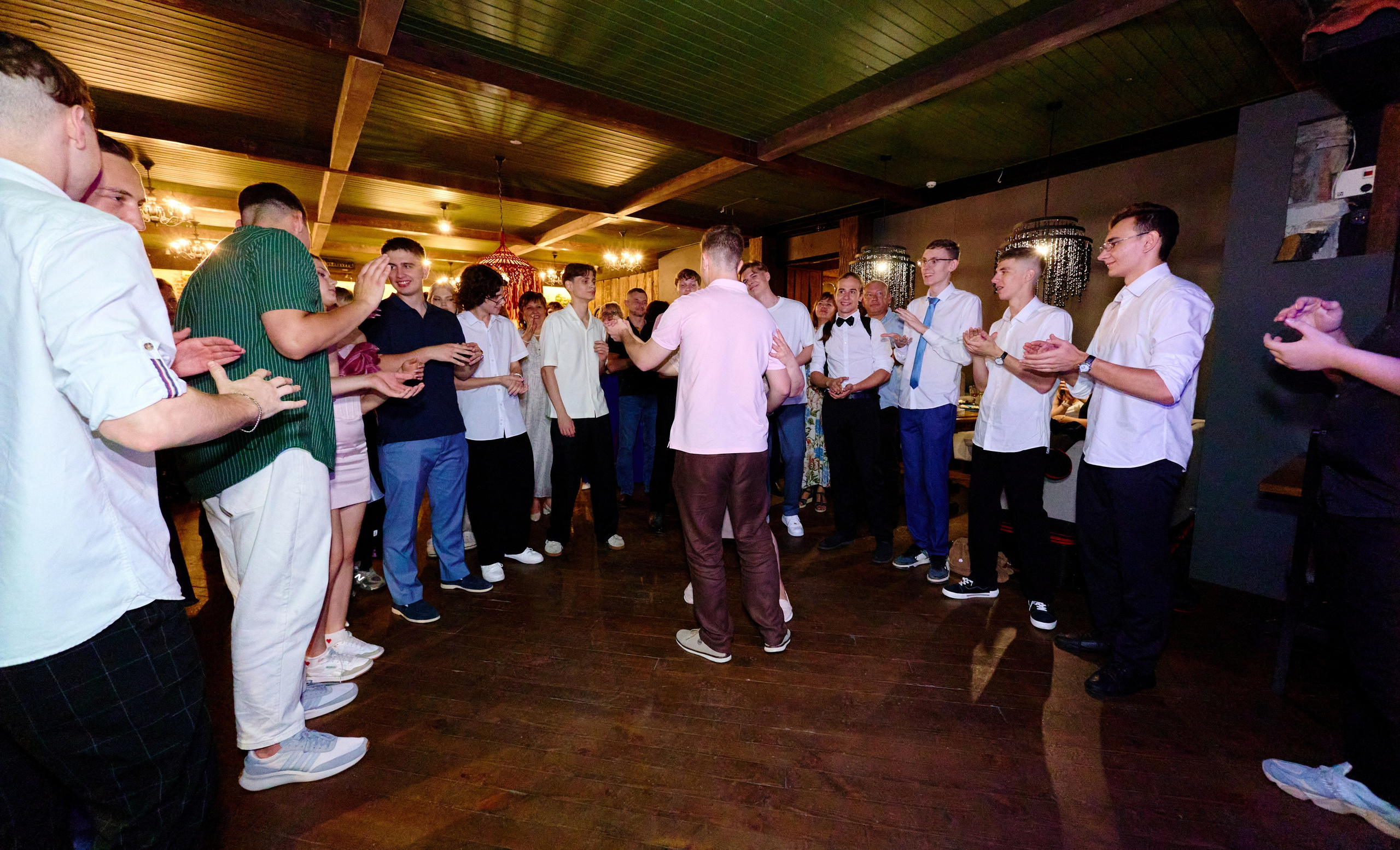 Выпускной 35 Сош. Фотограф Выпускные альбомы Таганрог Сергей Коробченко