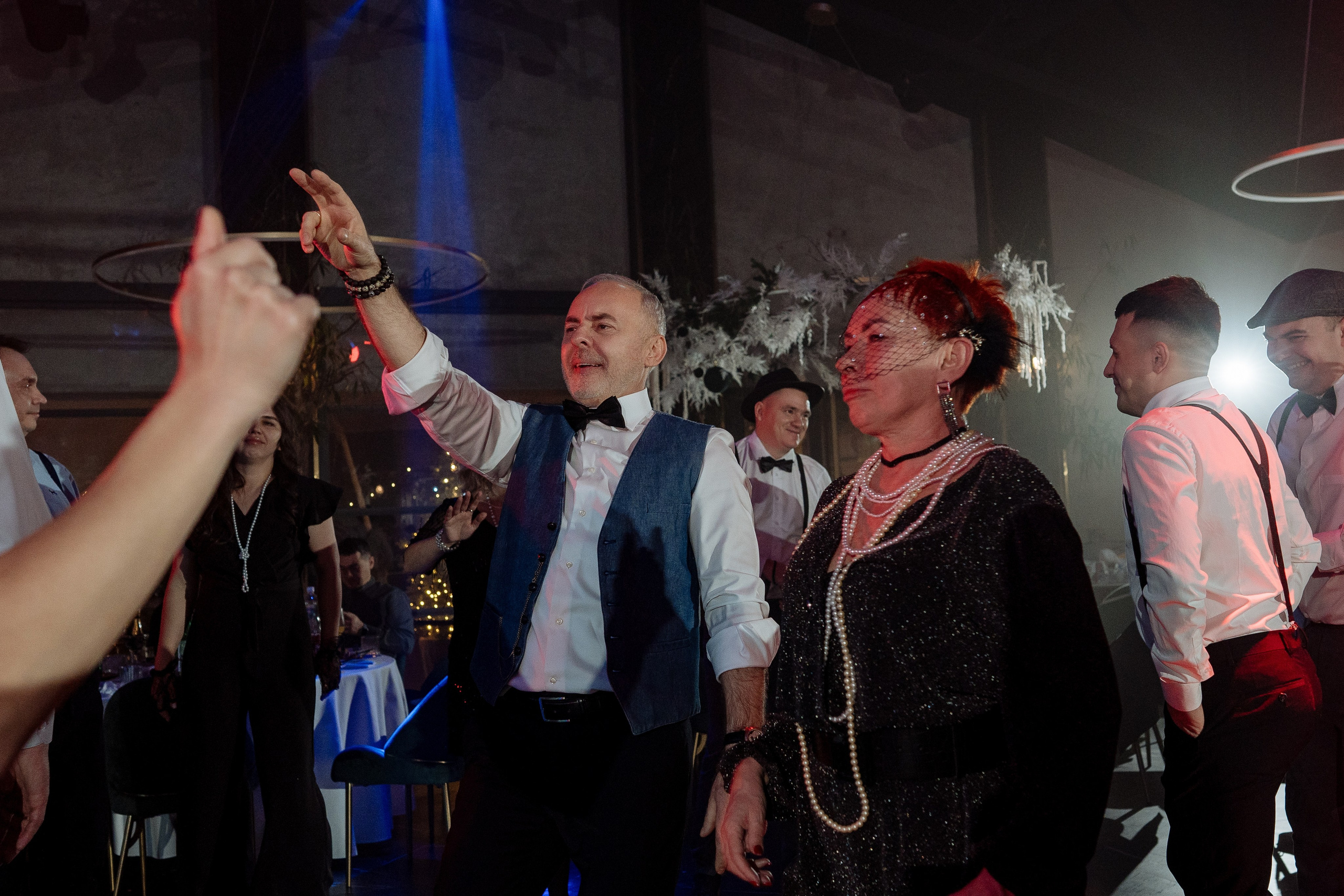 Альбион Тур