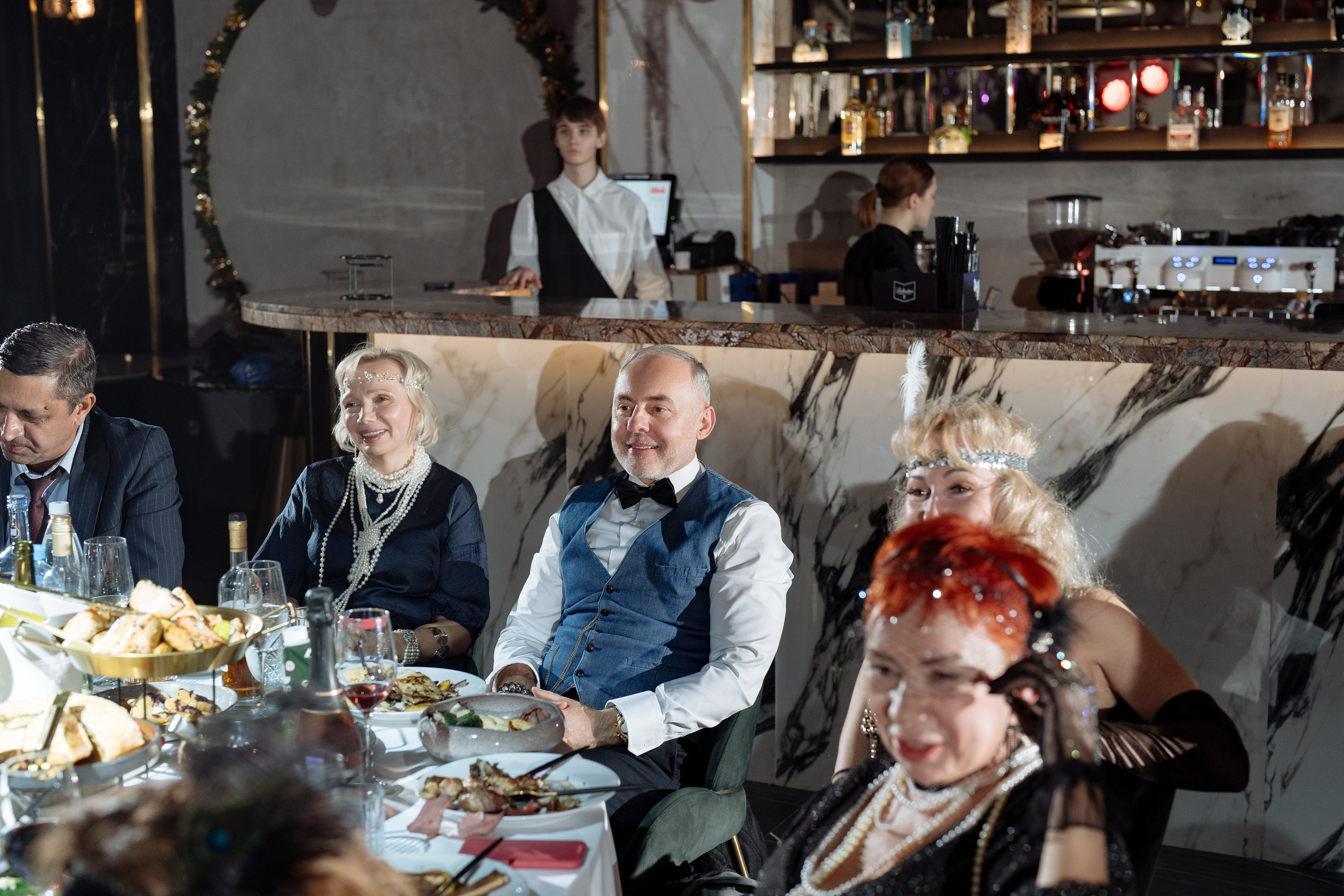 Альбион Тур