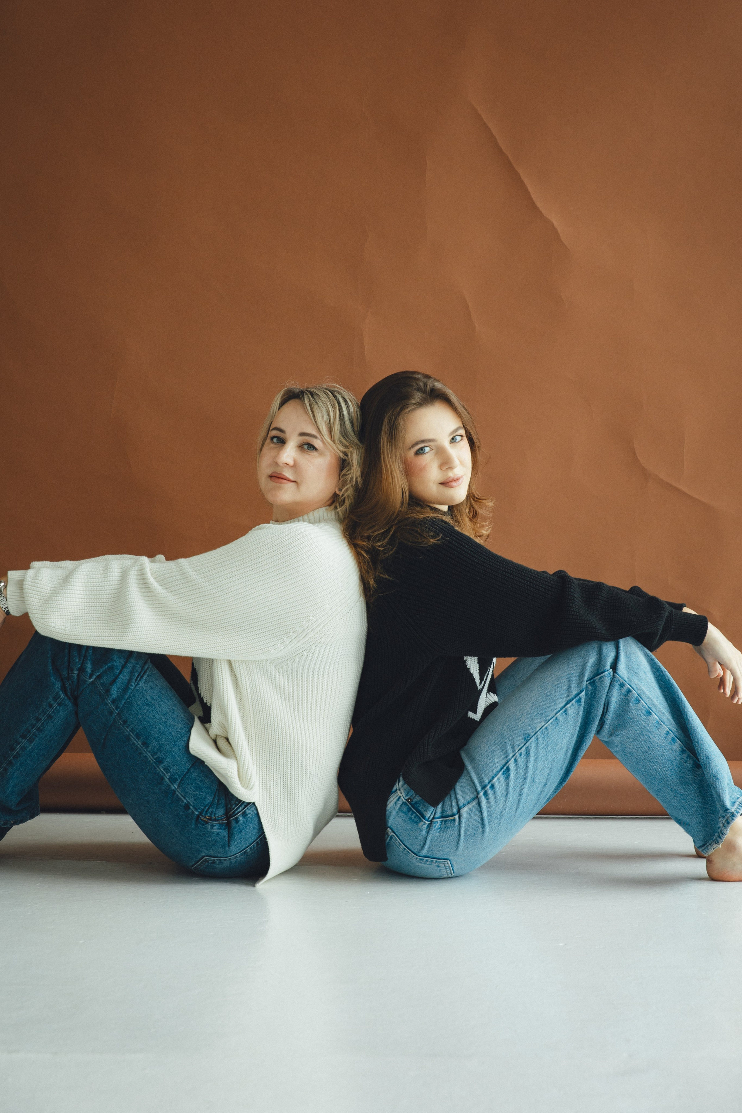 Лера и Ольга / Фактура. Фотограф Калининград Илья Миллер