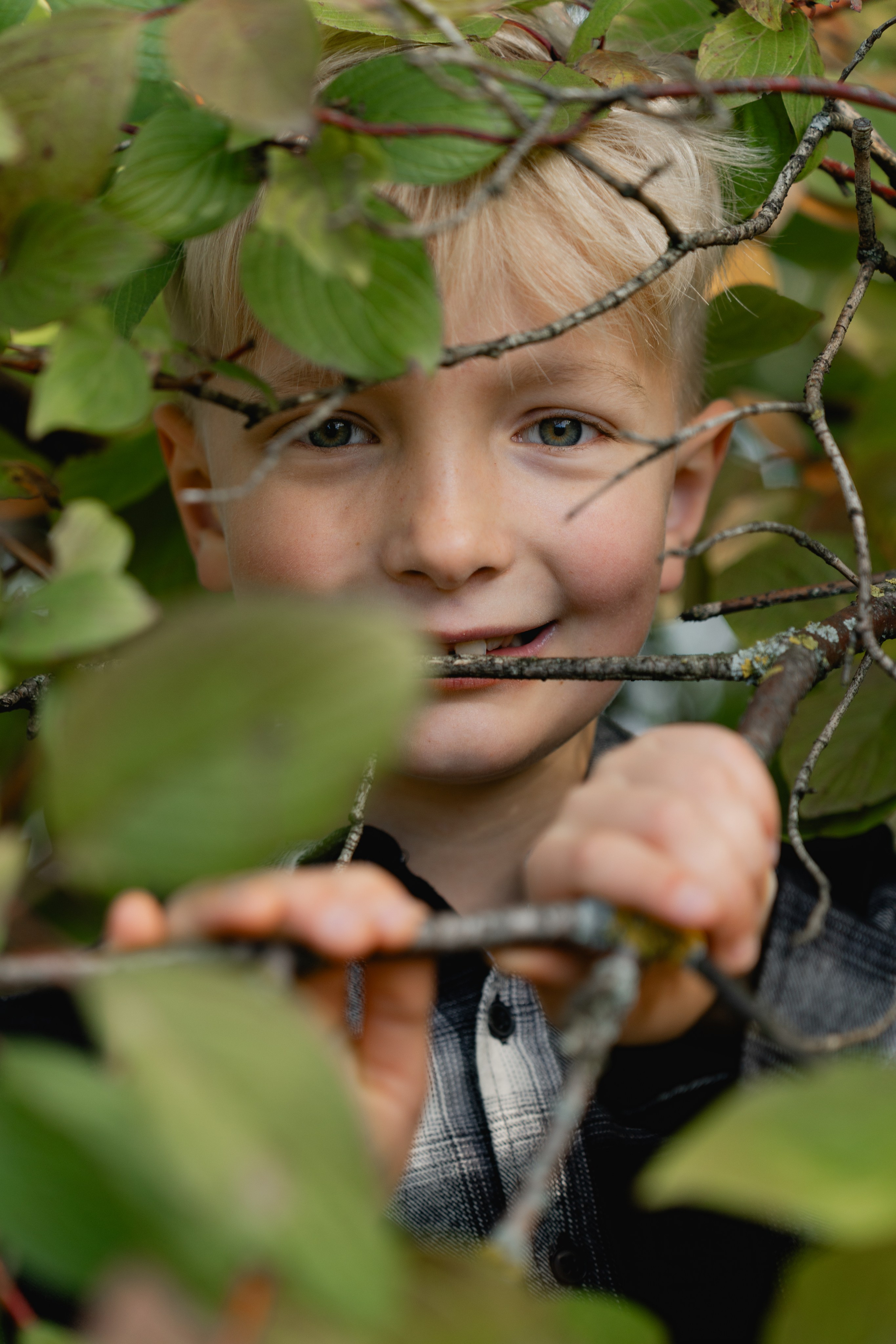 Осенняя прогулка с сыном. Виктория Саханкова — портретный и семейный фотограф в Москве