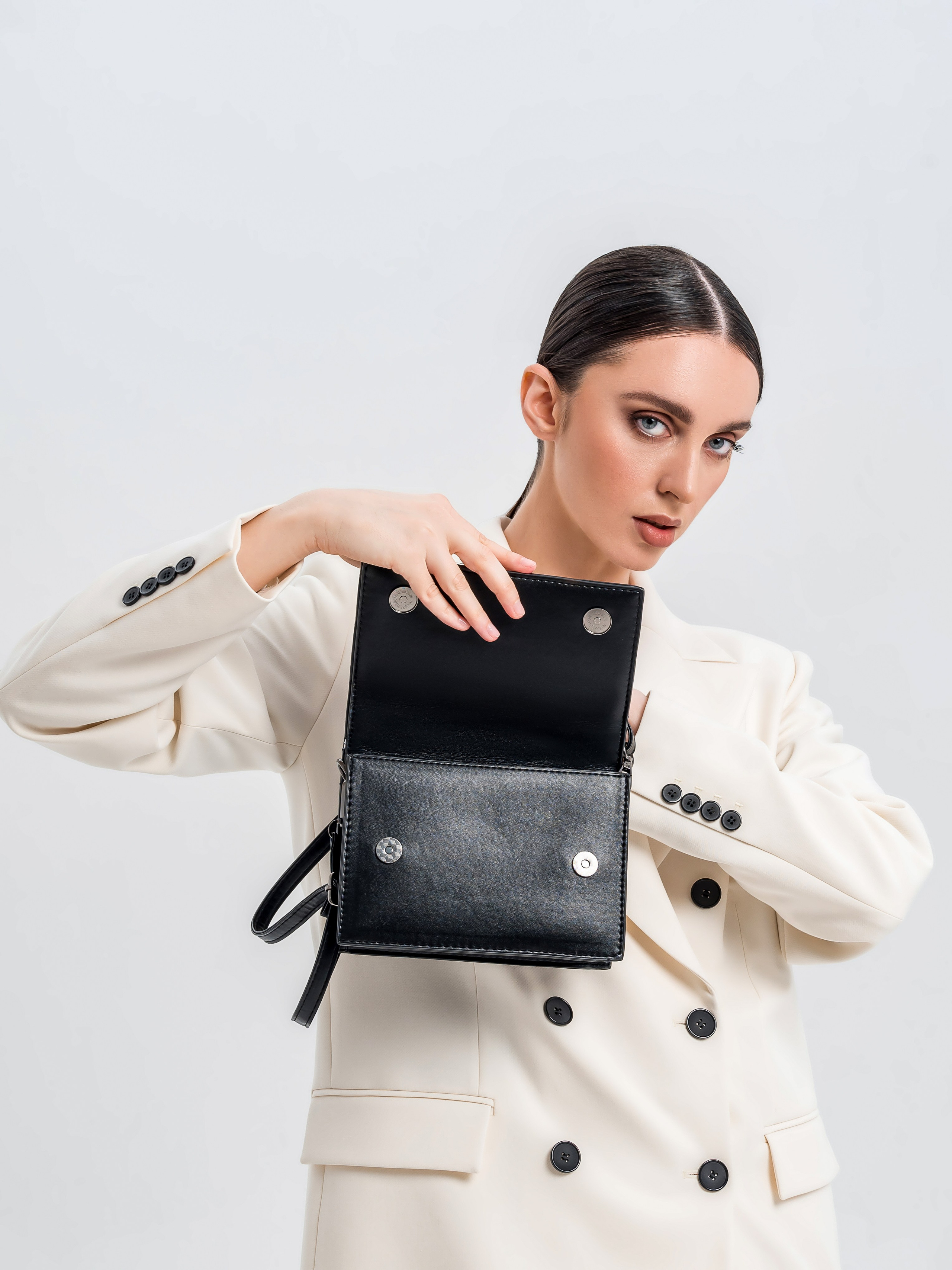 Оксана К. Экскл. Фото и видео продакшн в Москве — съемка для брендов и маркетплейсов