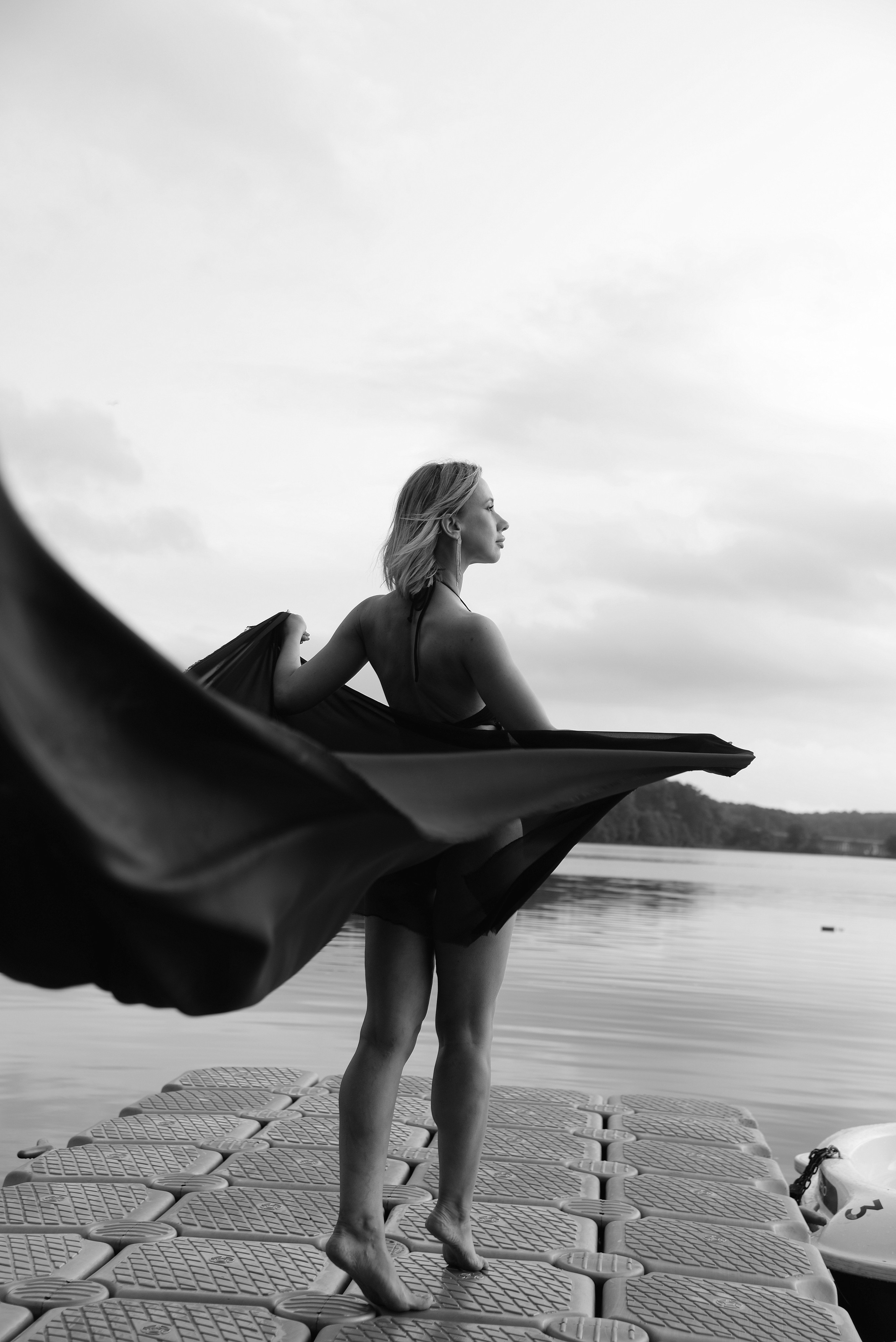 Натали у воды. Фотограф Любовь Бузыкина