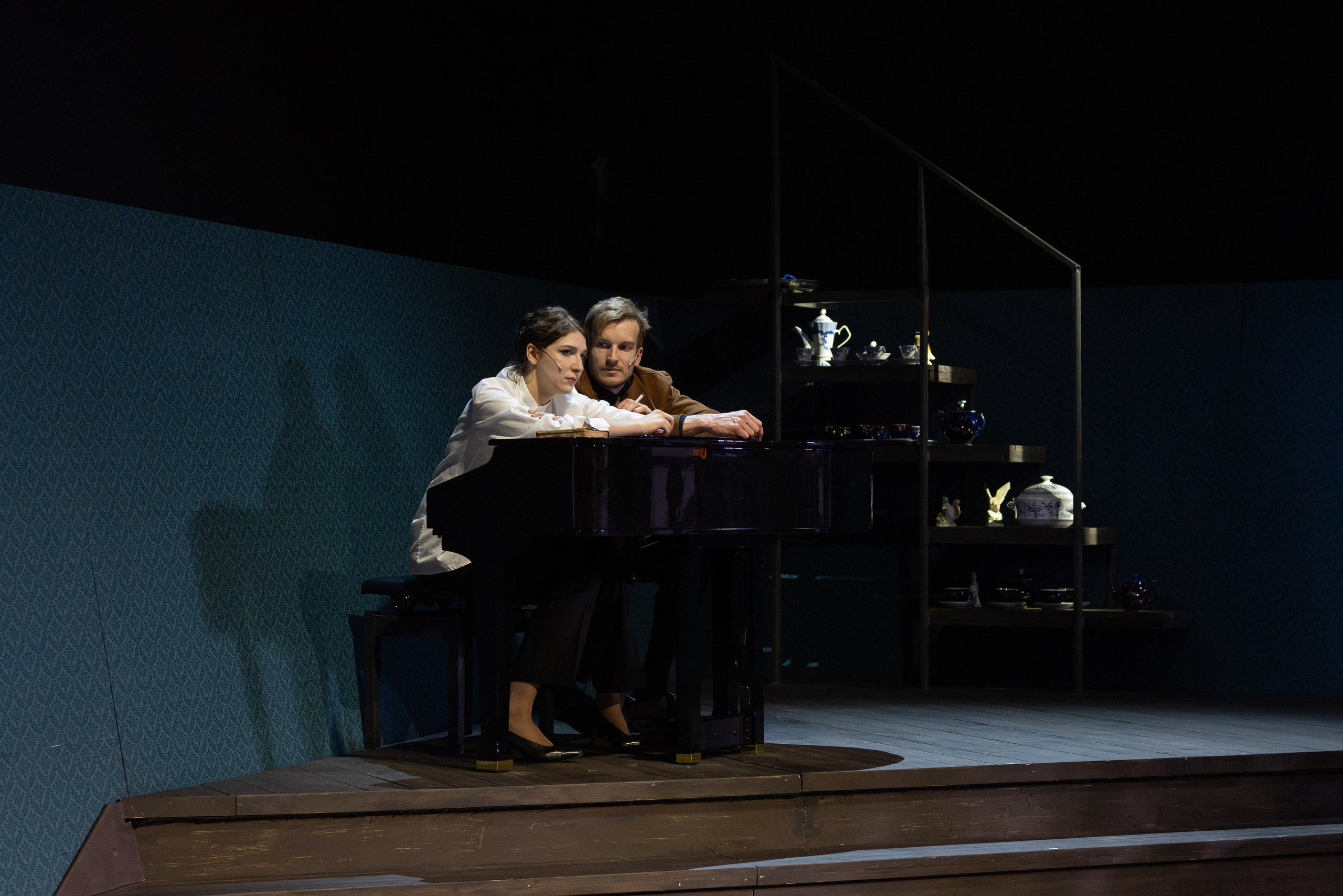 Спектакль «Дети солнца». Фотограф и видеограф в Москве Анна Матюхина