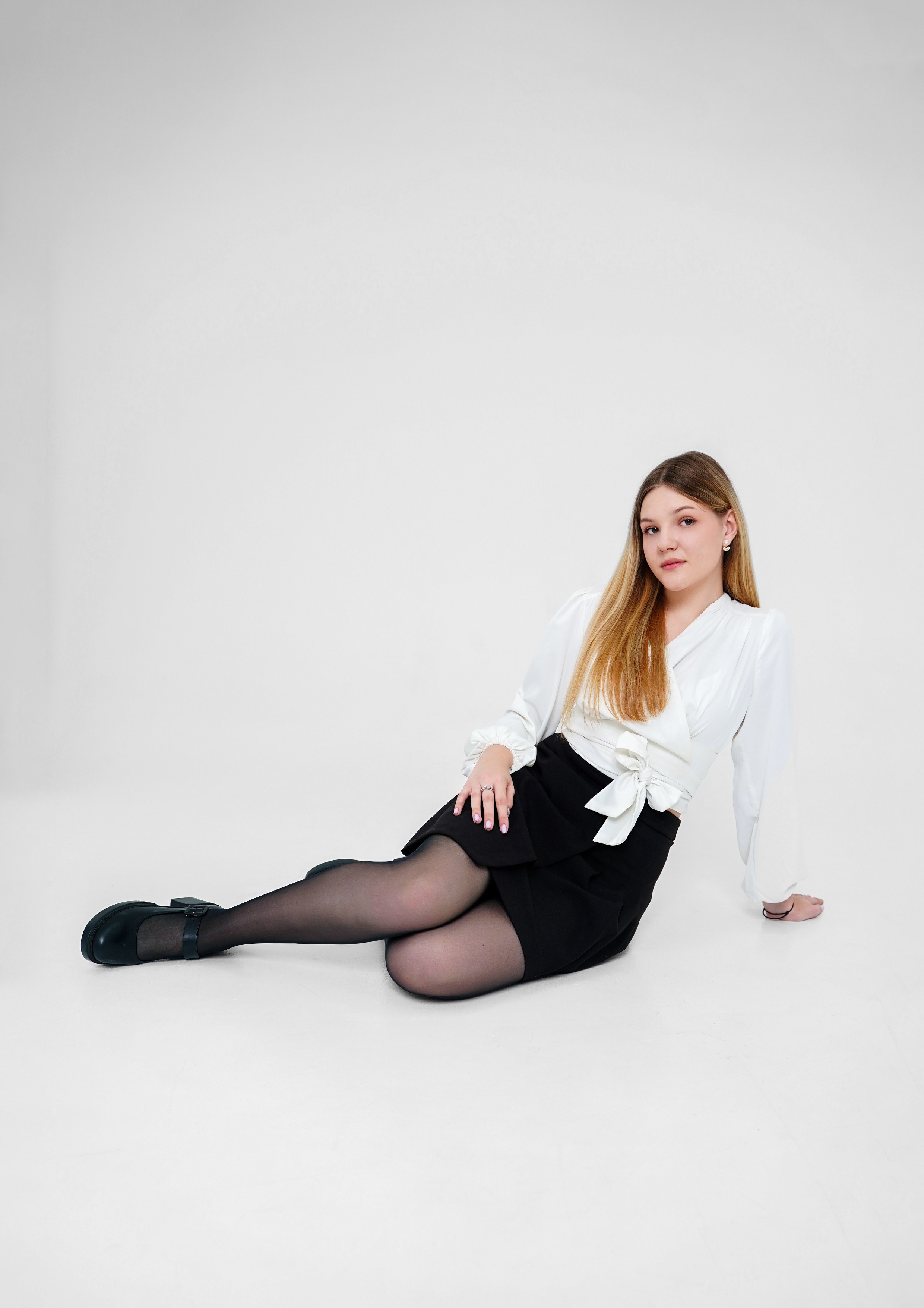 Образы. MEMENTO.Выпускные альбомы, школьные, юбилейные и другие книги. Ростов-на-Дону