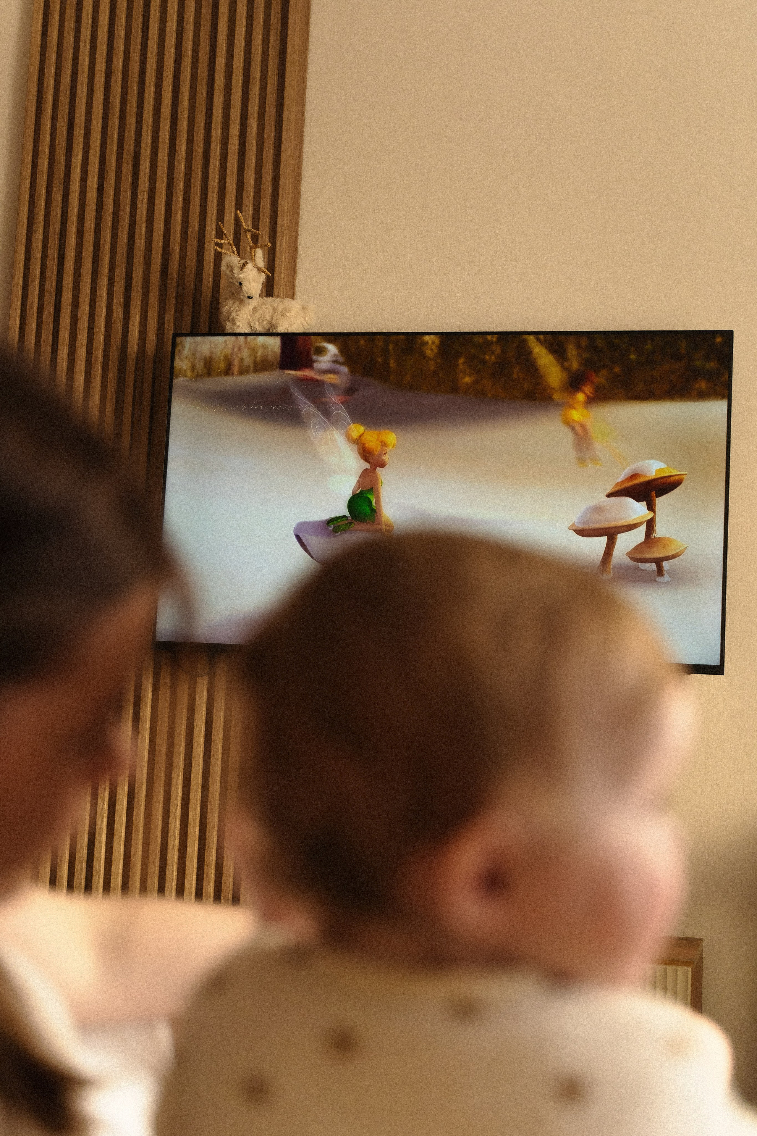 Свадебный и студийный фотограф в Новосибирской области. Работаю за улыбки клиентов :)