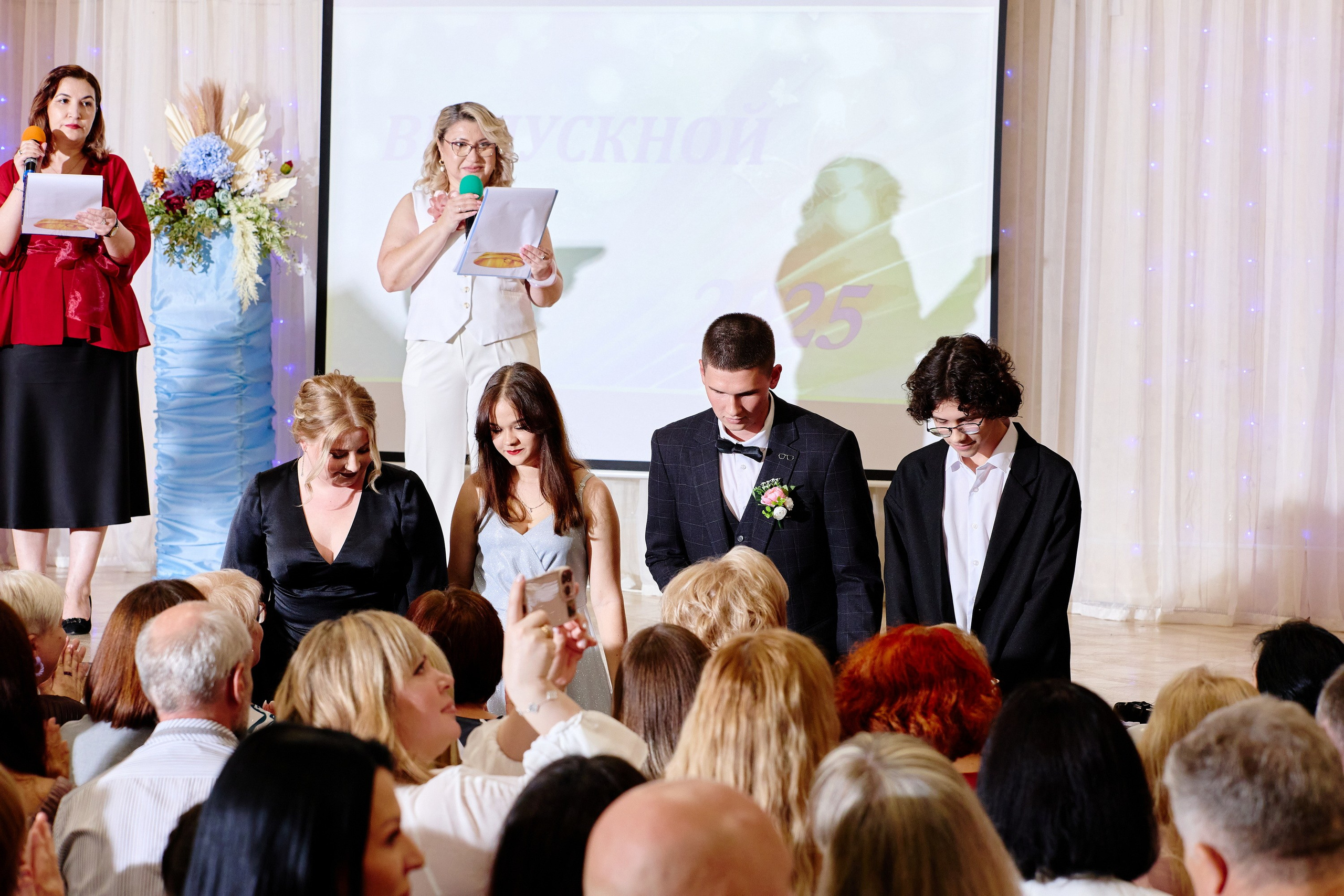 Выпускной 35 Сош. Фотограф Выпускные альбомы Таганрог Сергей Коробченко