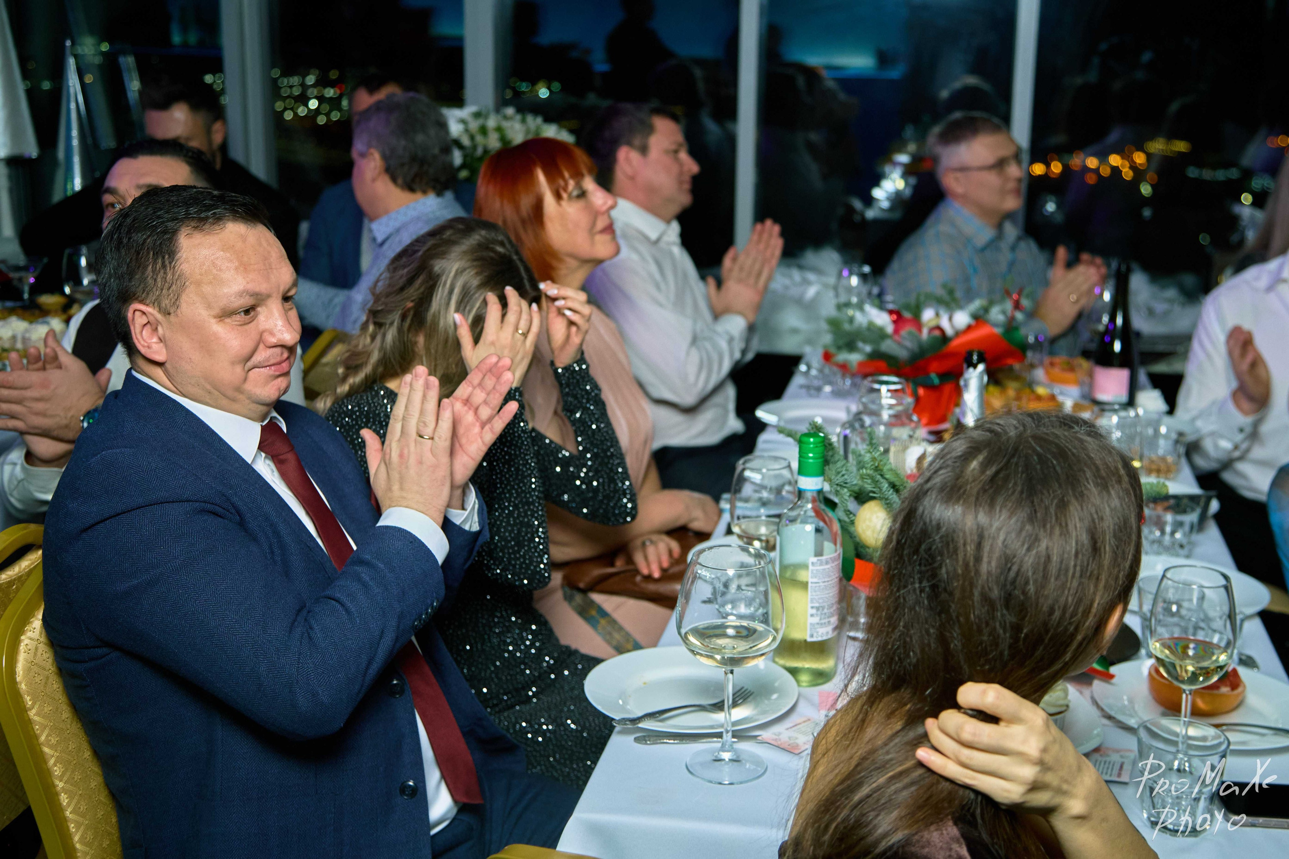 Зал КРАСА МАСС-МЕДИА ЧУВАШИИ. Владимир Суздалов (ProMaXe) — Портретный фотограф, тематические фотосессии в Чебоксарах