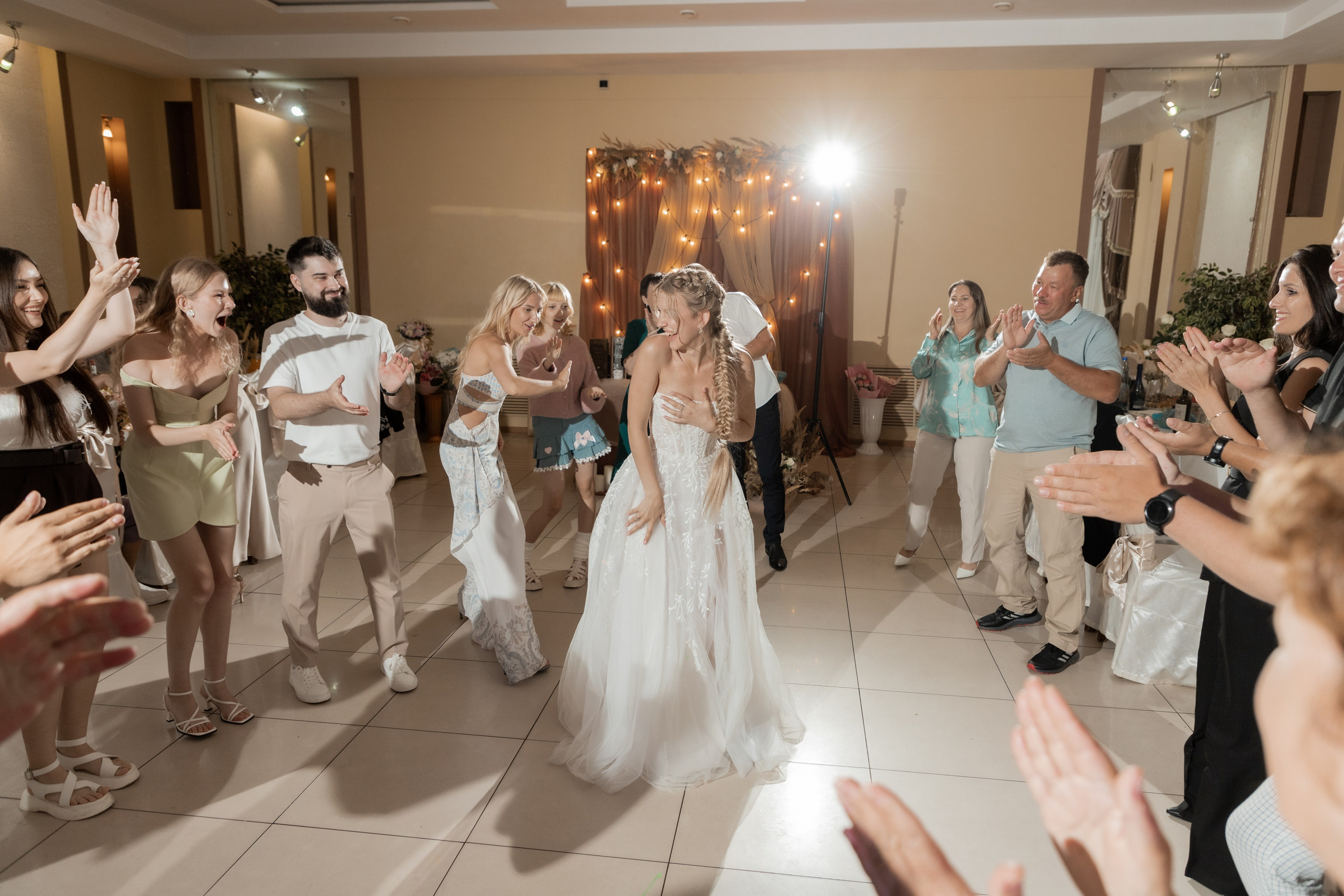 Роман и Александра (банкет). Свадебный фотограф Ангелина Сунгатулина | Саратов | Балаково | Вольск