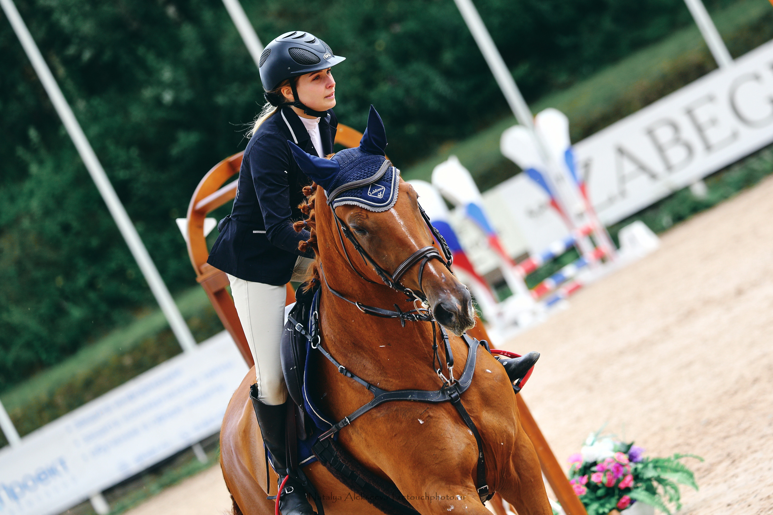 Кубок Санкт-Петербурга по конкуру, КСК Вента-Арена | 07'2022. Репортажный фотограф и ретушер в Москве Наталья Алексеева