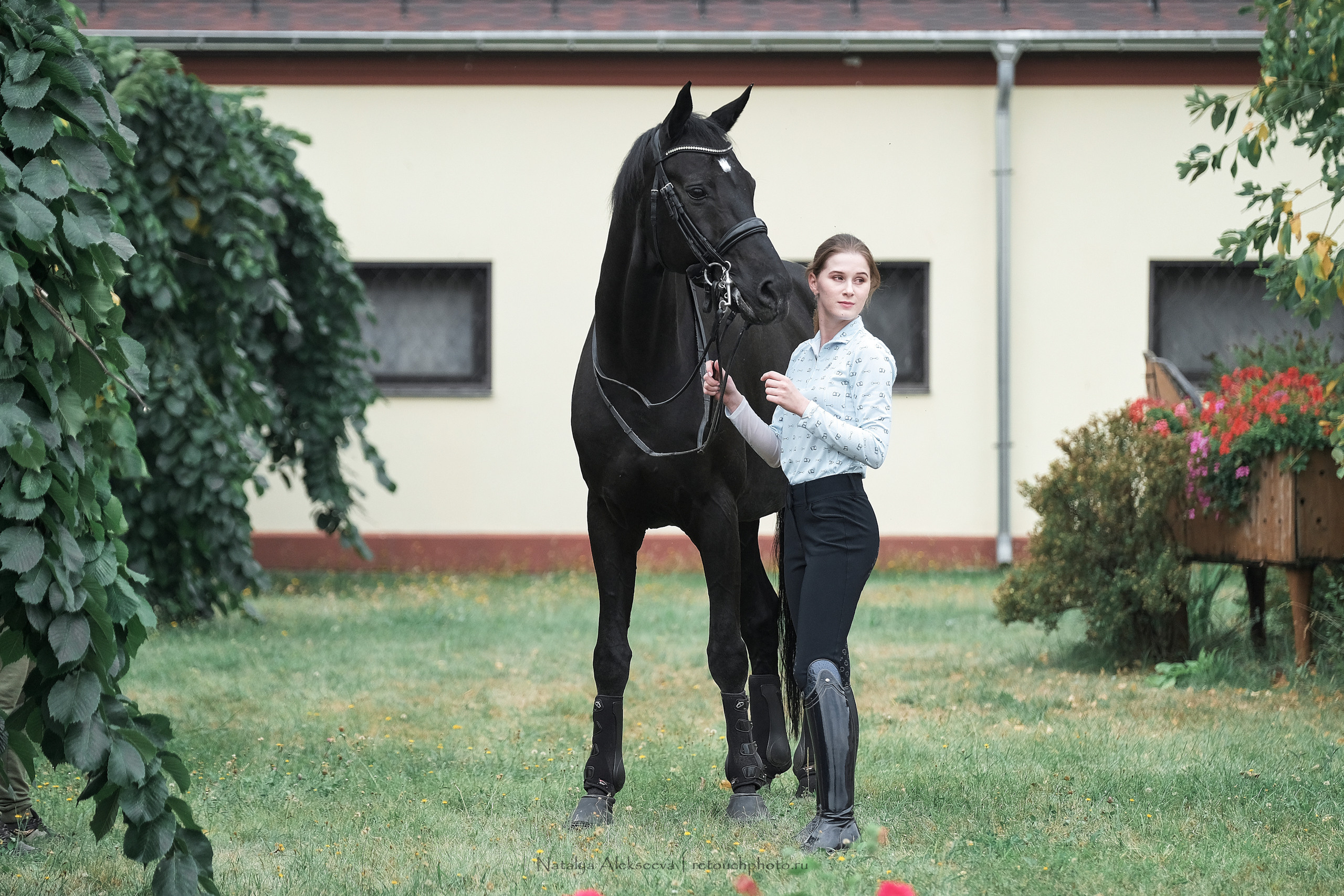 Анна и Saturday Night, КСК Новый Век