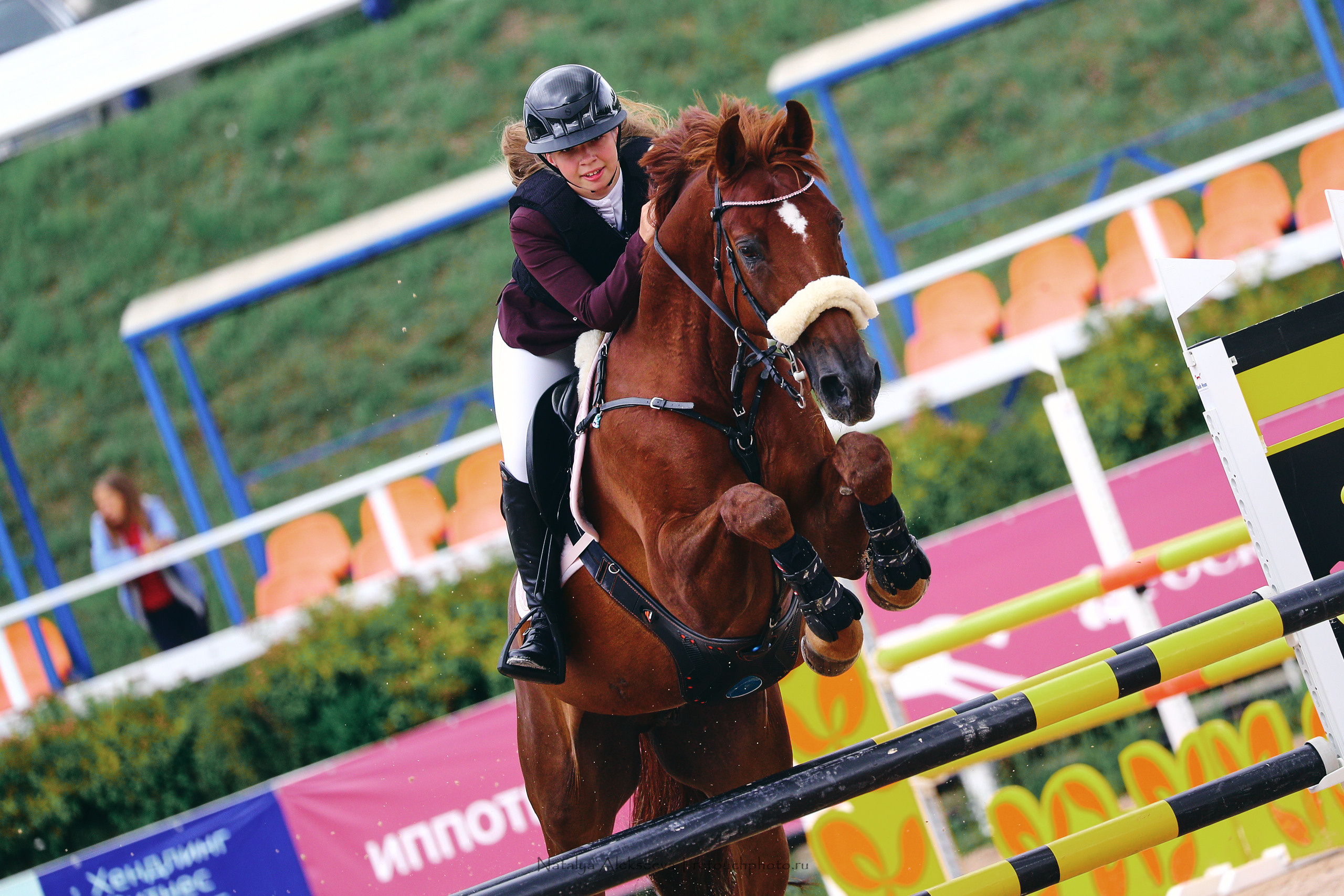 Кубок Санкт-Петербурга по конкуру, КСК Вента-Арена | 07'2022. Репортажный фотограф и ретушер в Москве Наталья Алексеева