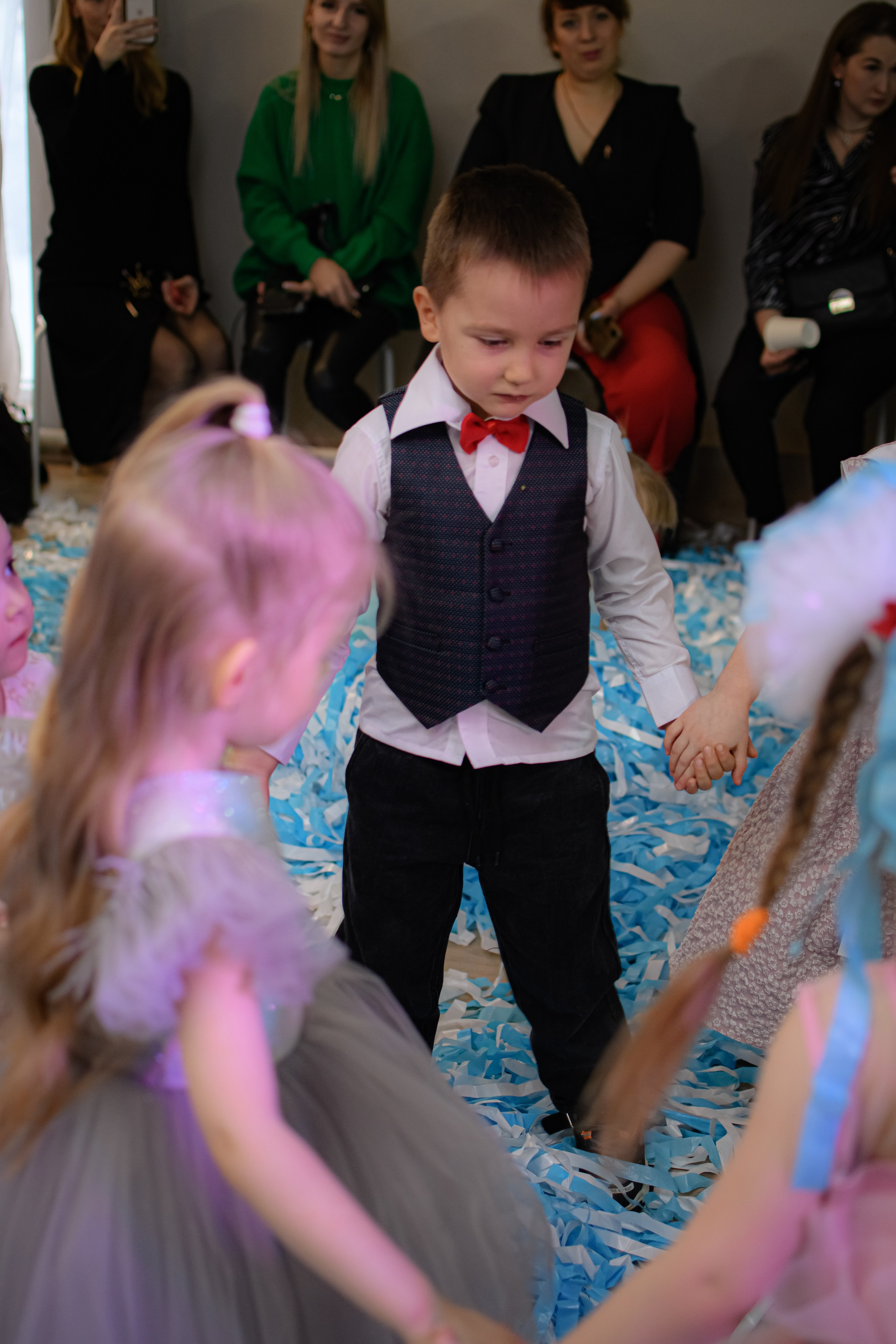 HAPPY NEW YEAR. Photokarish