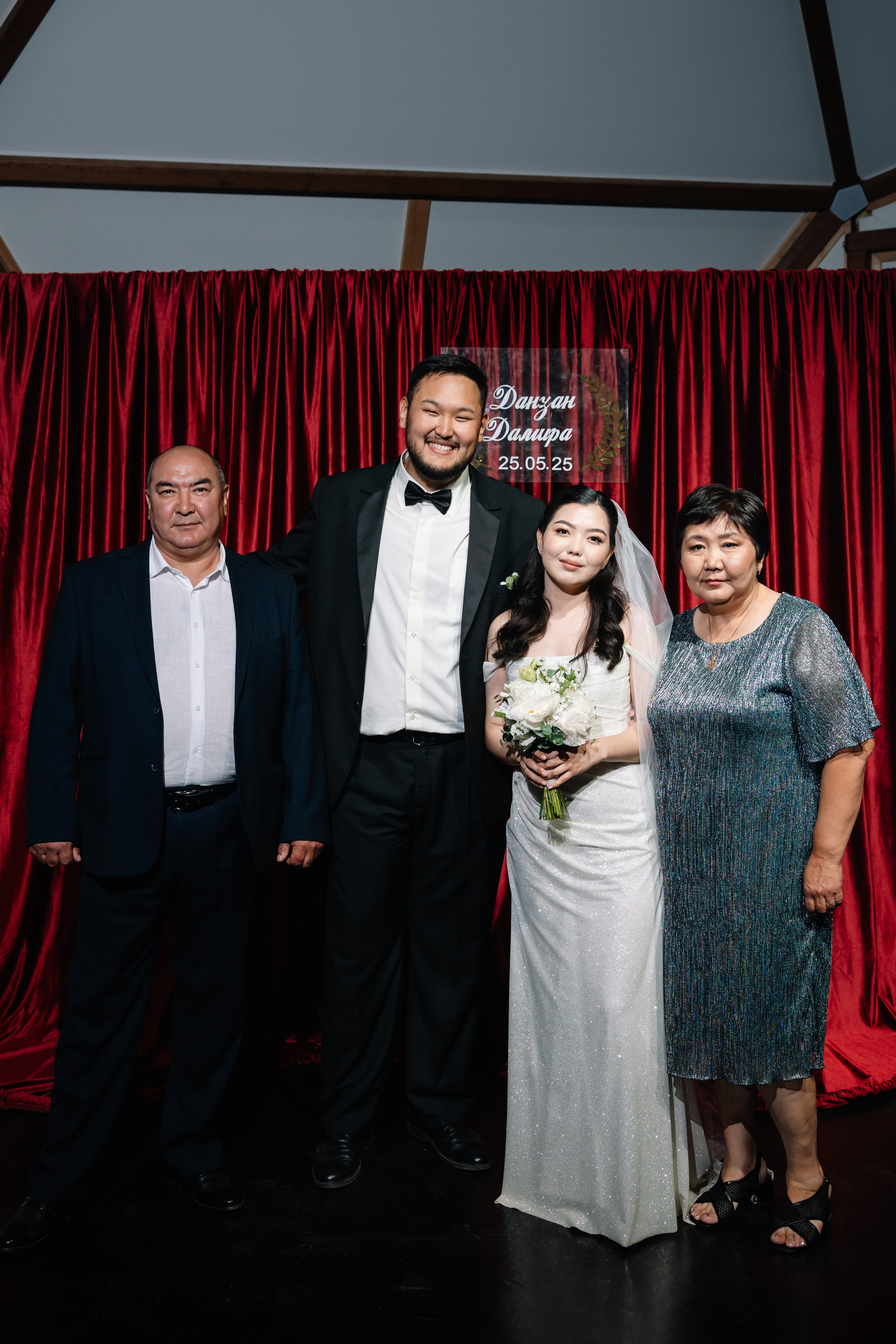 Данзан и Дамира. Свадебный и семейный фотограф в Элисте Лиджик Сарлов