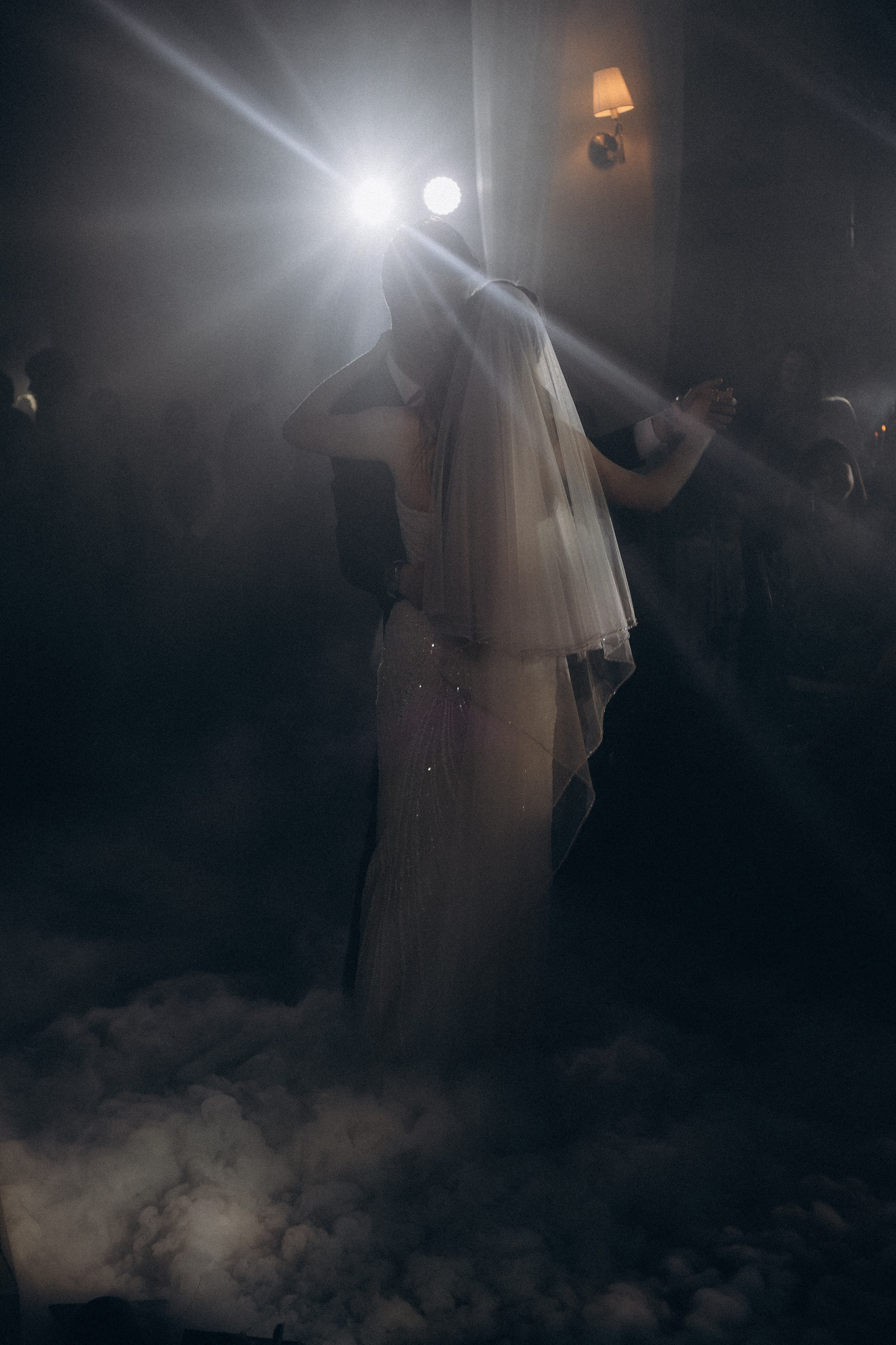 СВАДЕБНАЯ СЬЕМКА СБОРОВ В ОТЕЛЕ И ВЫЕЗД НА ЦЕРЕМОНИЮ (СНЯТО В СИБИРЕ В НИЖНЕВАРТОВСКЕ). Профессиональный фотограф, Санкт-Петербург — Виктория Богомолова