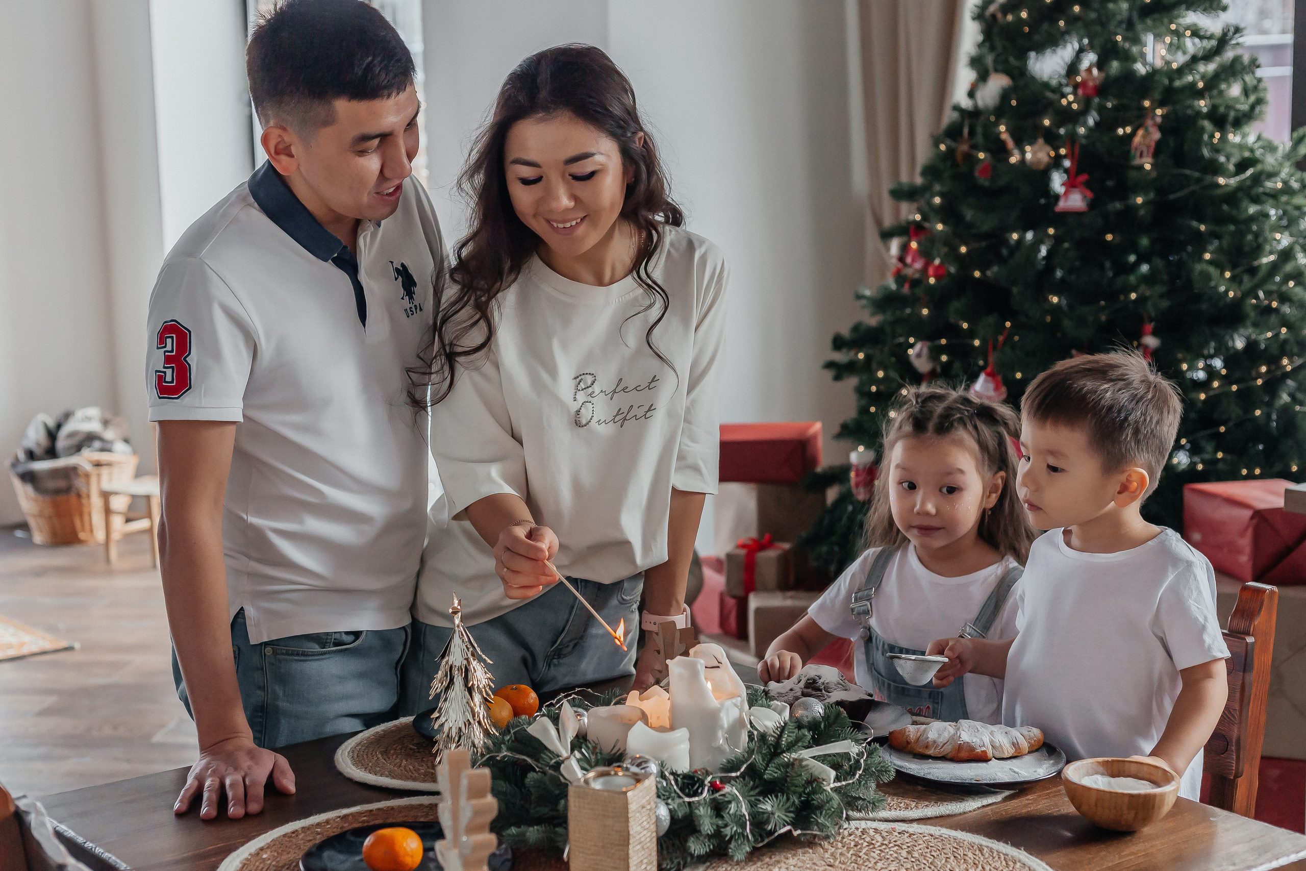 Новогодняя семейная Дарины и Руслана с детками. Фотограф семейной и индивидуальной съемки Марина Севостьянова в Челябинске