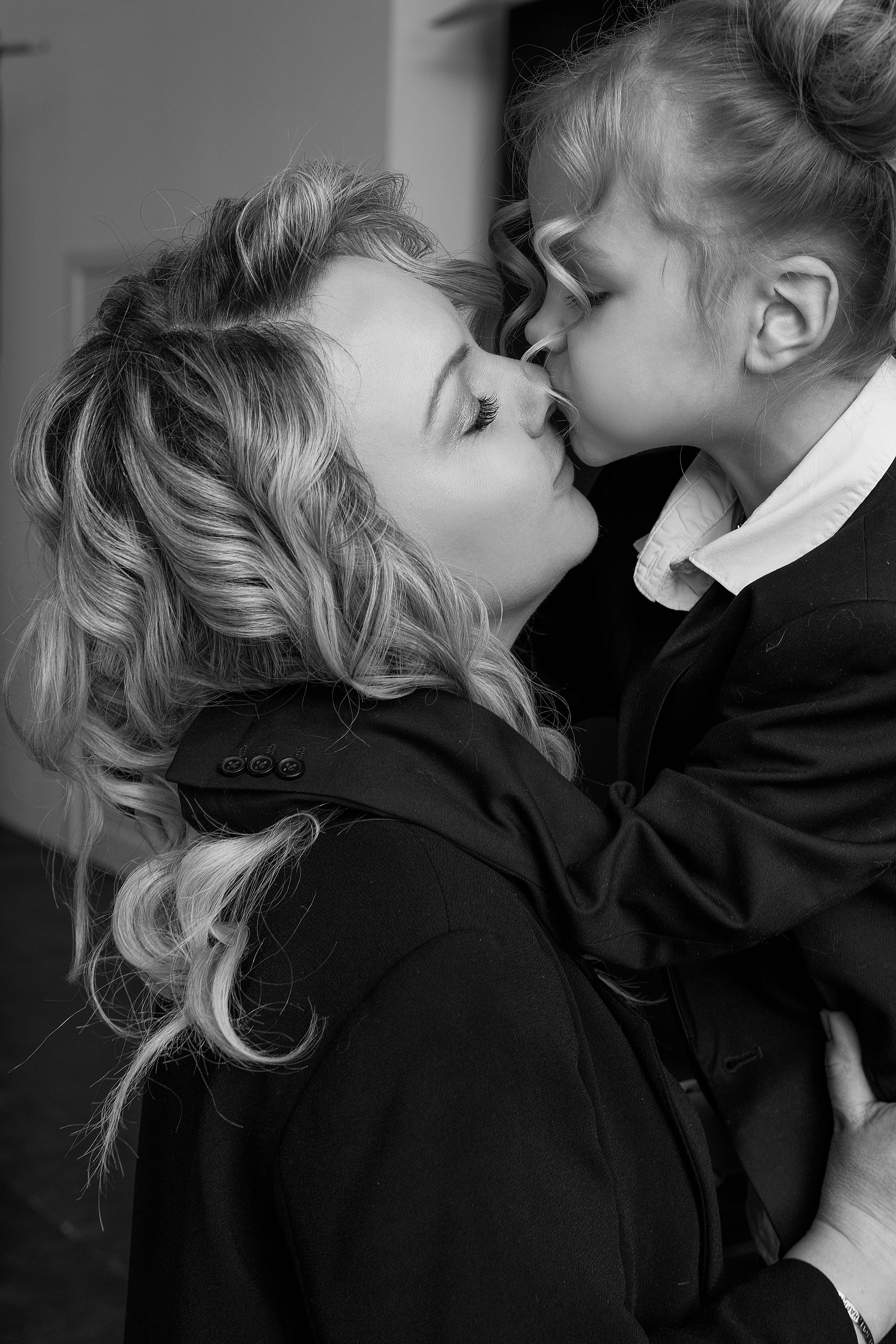 Злата и Даша. Свадебный и семейный фотограф  во Владивостоке Ольга Украинец