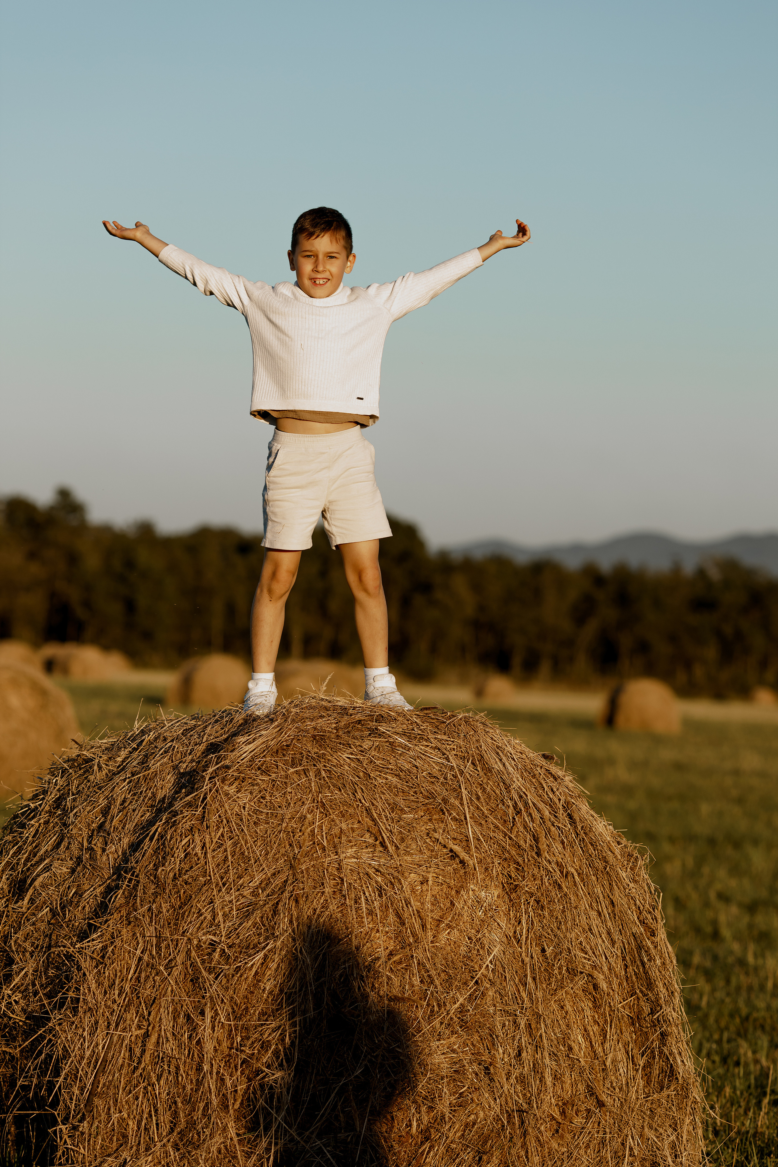 Семейная съемка в поле. Свадебный и семейный фотограф  во Владивостоке Ольга Украинец