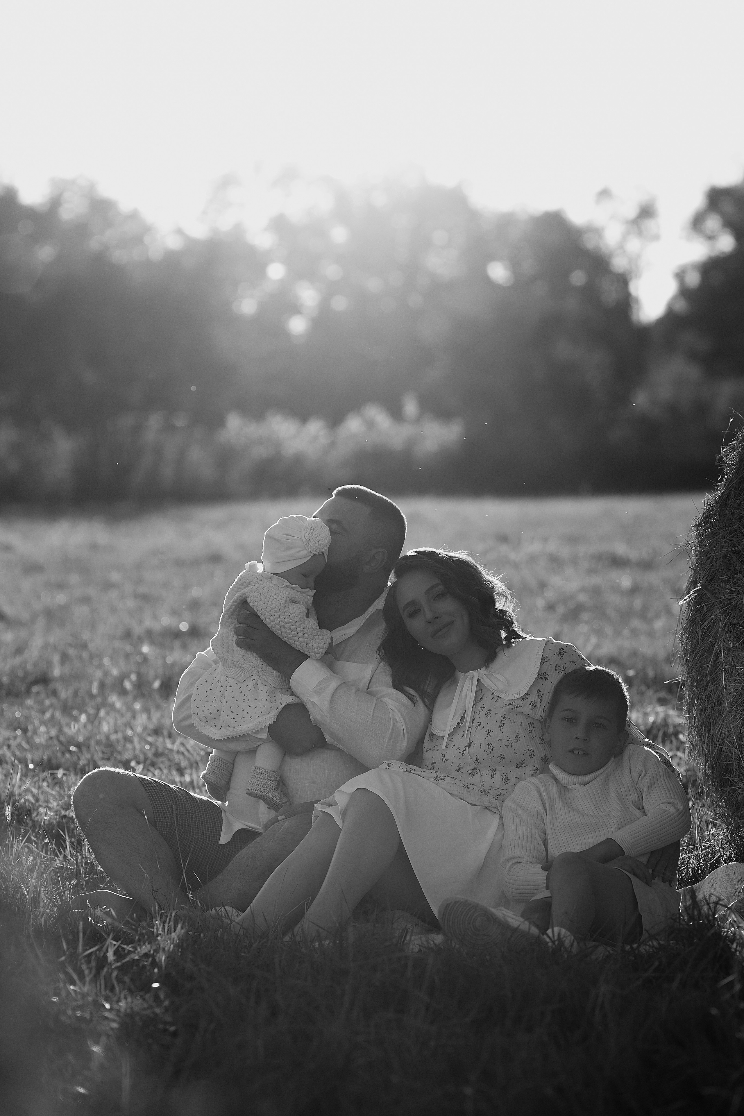 Семейная съемка в поле. Свадебный и семейный фотограф  во Владивостоке Ольга Украинец