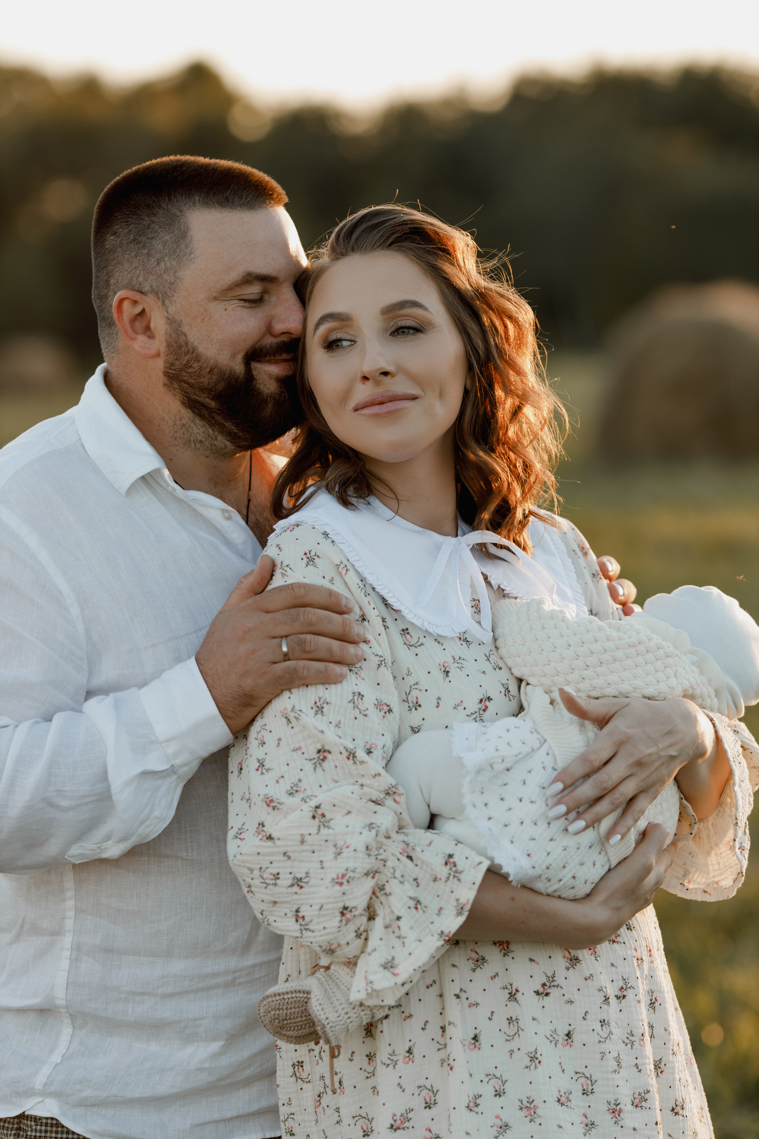Семейная съемка в поле. Свадебный и семейный фотограф  во Владивостоке Ольга Украинец