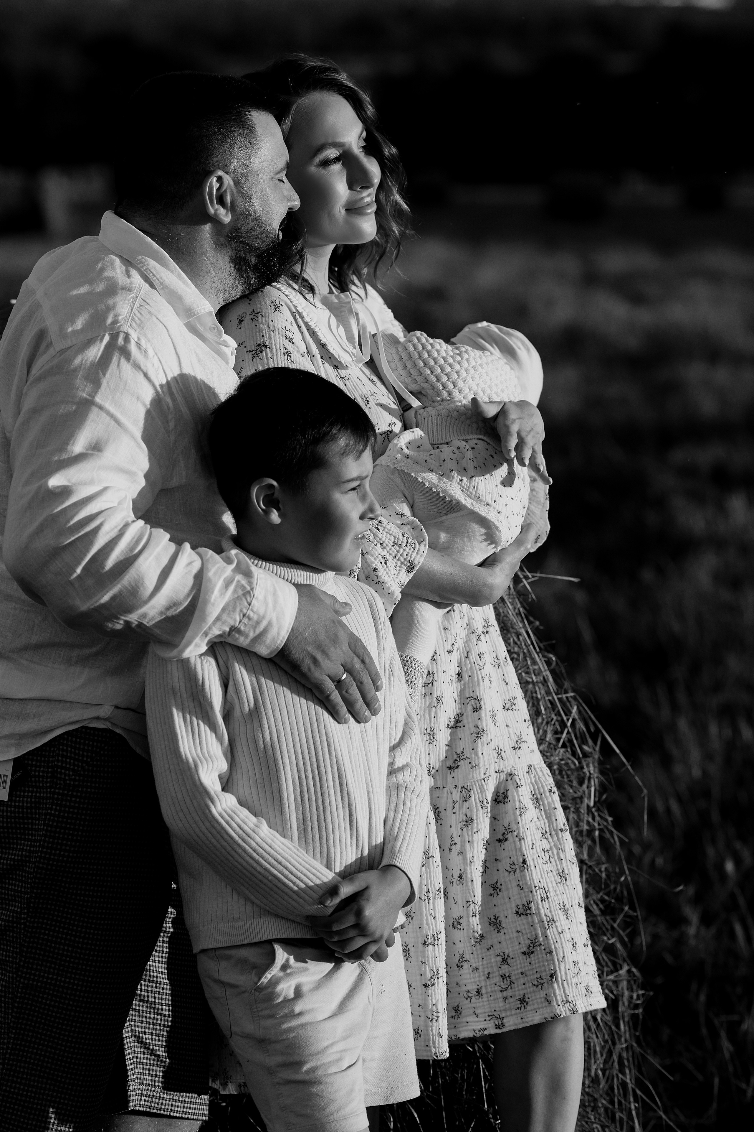 Семейная съемка в поле. Свадебный и семейный фотограф  во Владивостоке Ольга Украинец