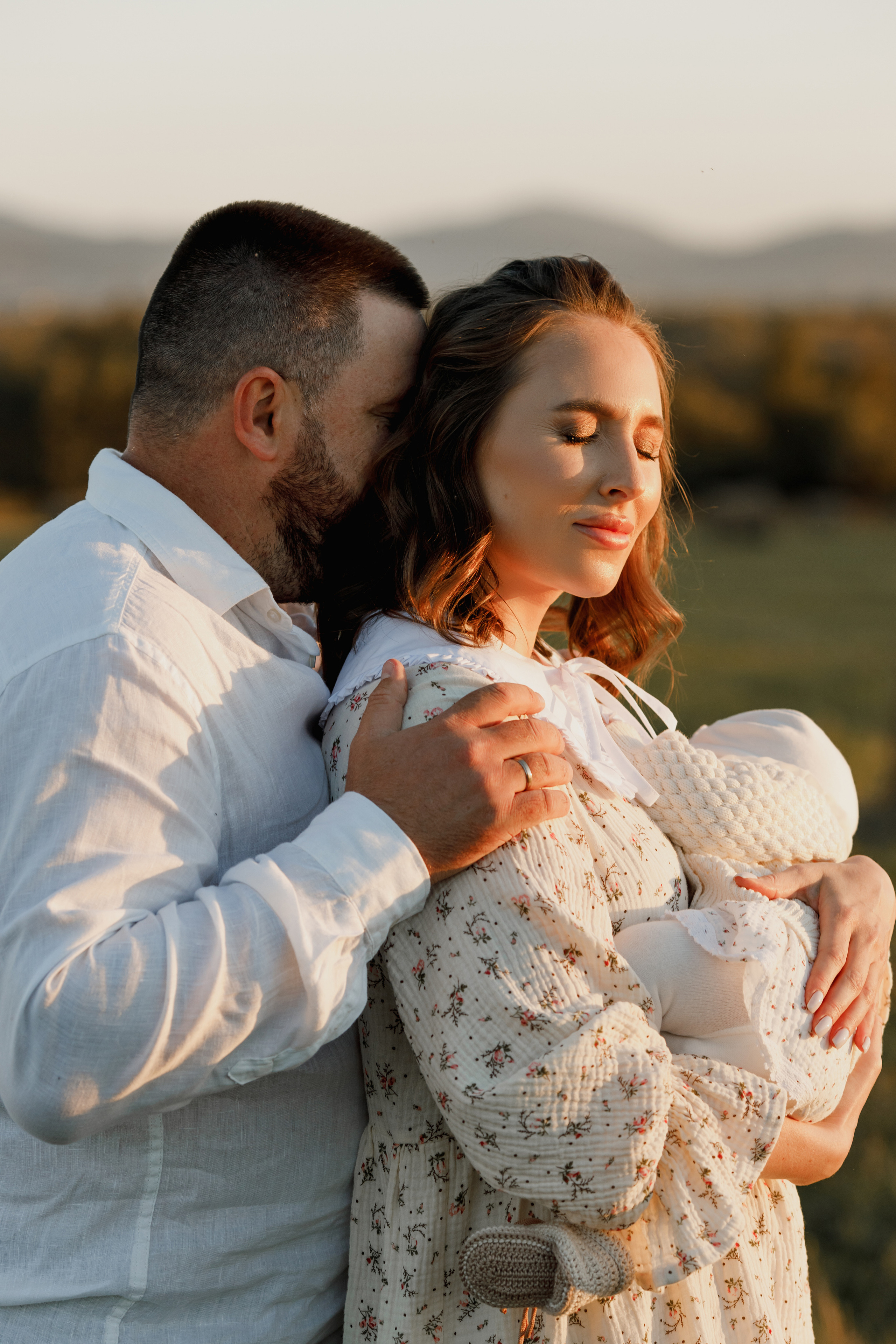 Семейная съемка в поле. Свадебный и семейный фотограф  во Владивостоке Ольга Украинец