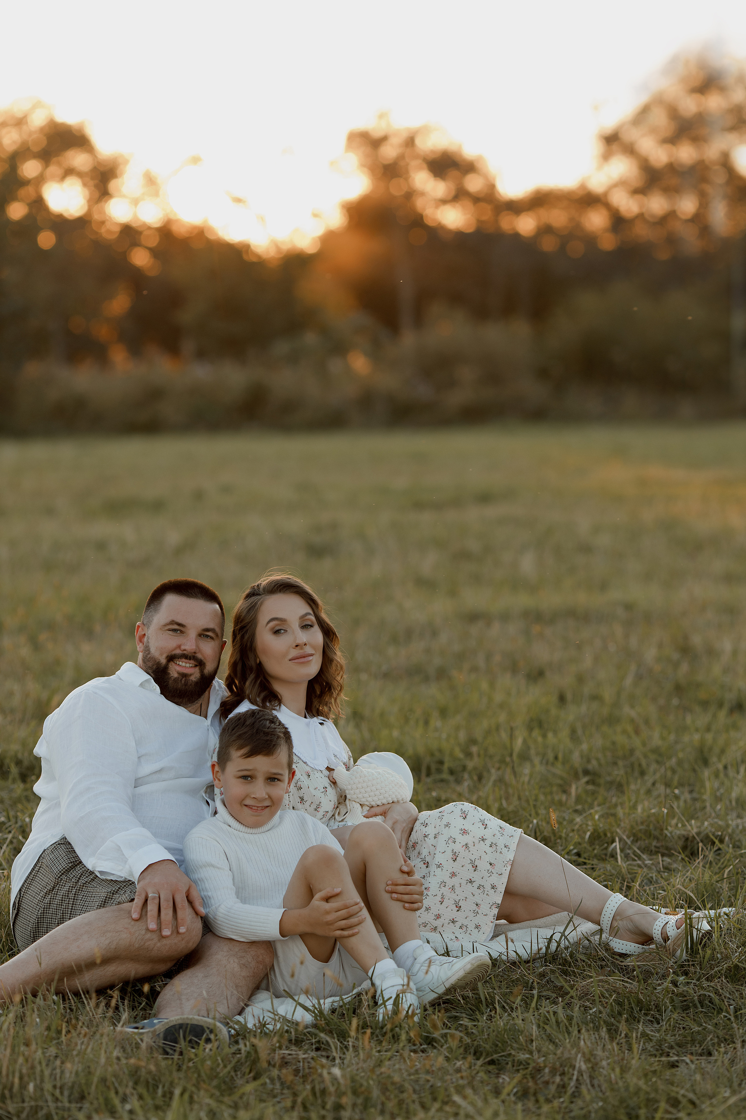 Семейная съемка в поле. Свадебный и семейный фотограф  во Владивостоке Ольга Украинец