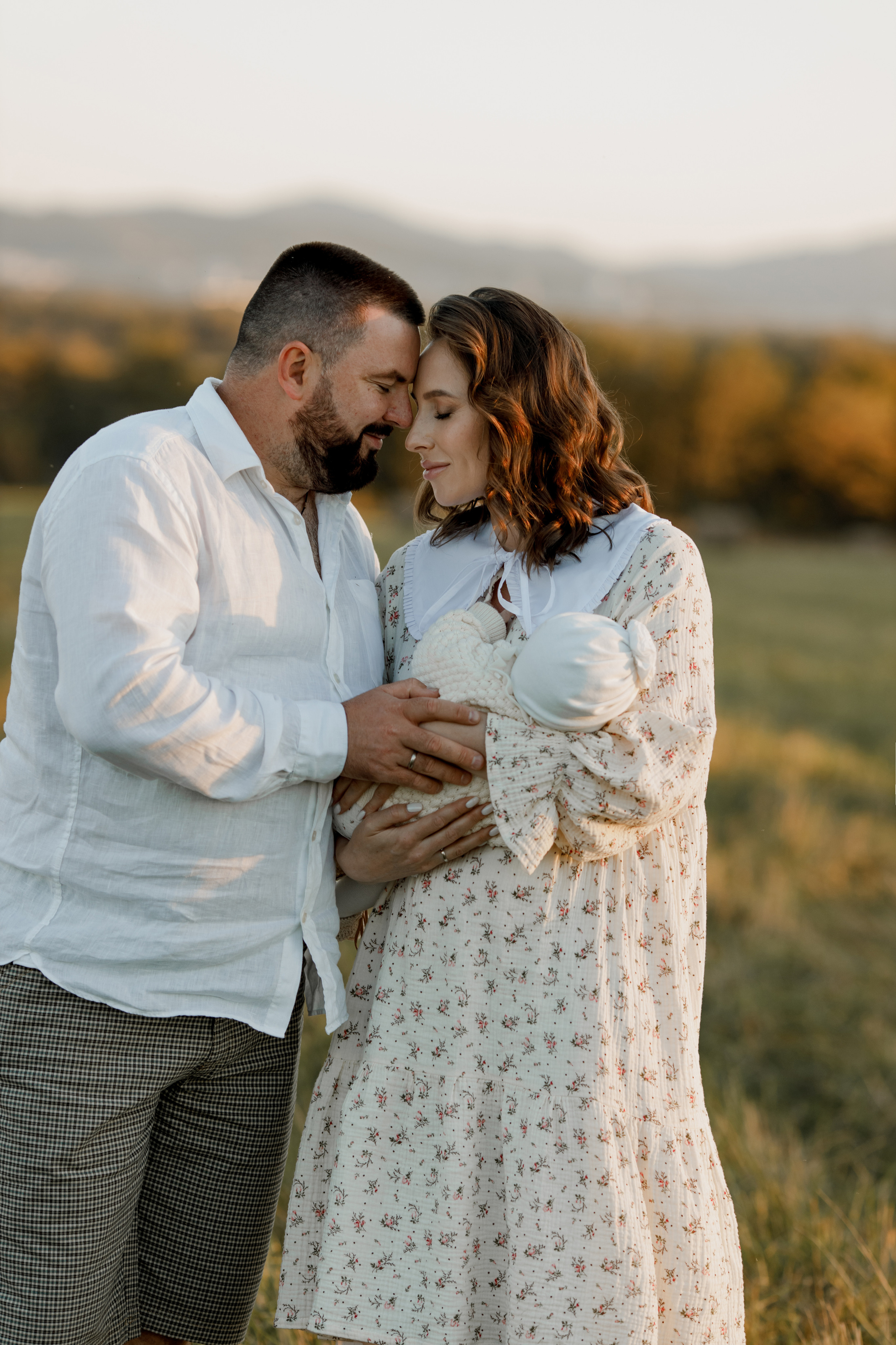 Семейная съемка в поле. Свадебный и семейный фотограф  во Владивостоке Ольга Украинец