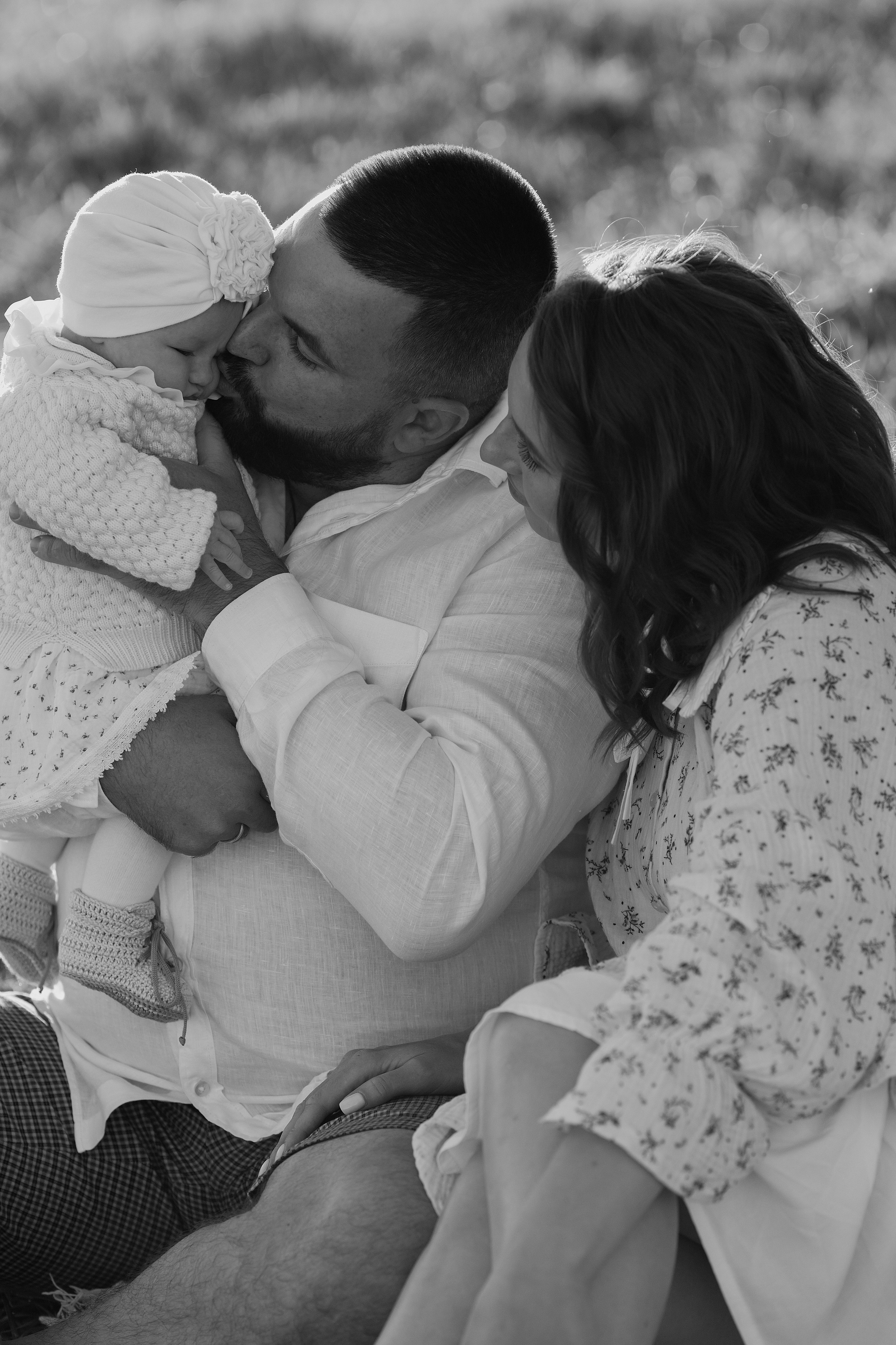Семейная съемка в поле. Свадебный и семейный фотограф  во Владивостоке Ольга Украинец