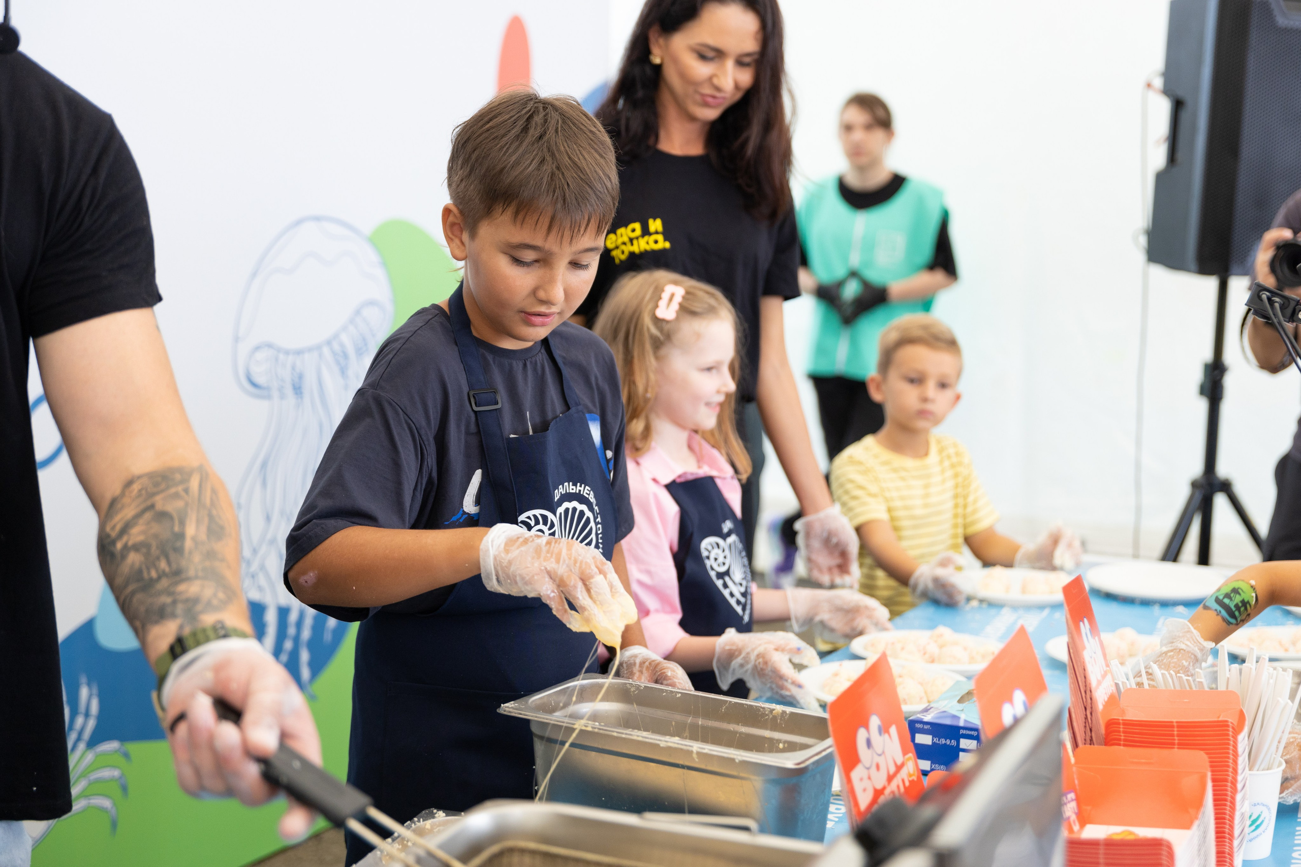 День рыбака. Владивосток 2025. Олег Катакинов| Репортажный фотограф в городе у моря (Владивосток)