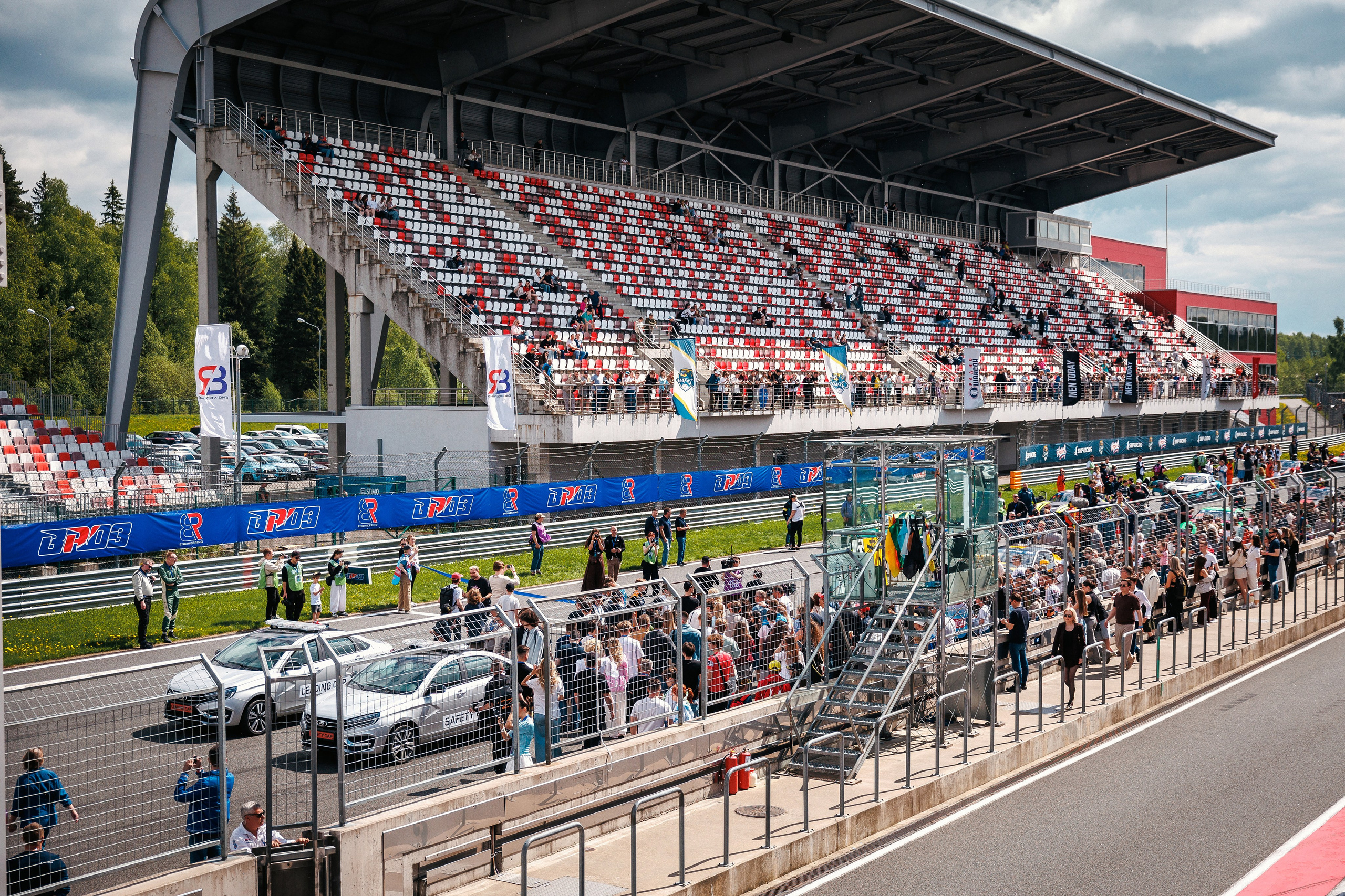 MoscowRaceWay. Репортажный Фотограф в Москве Александр Назаров